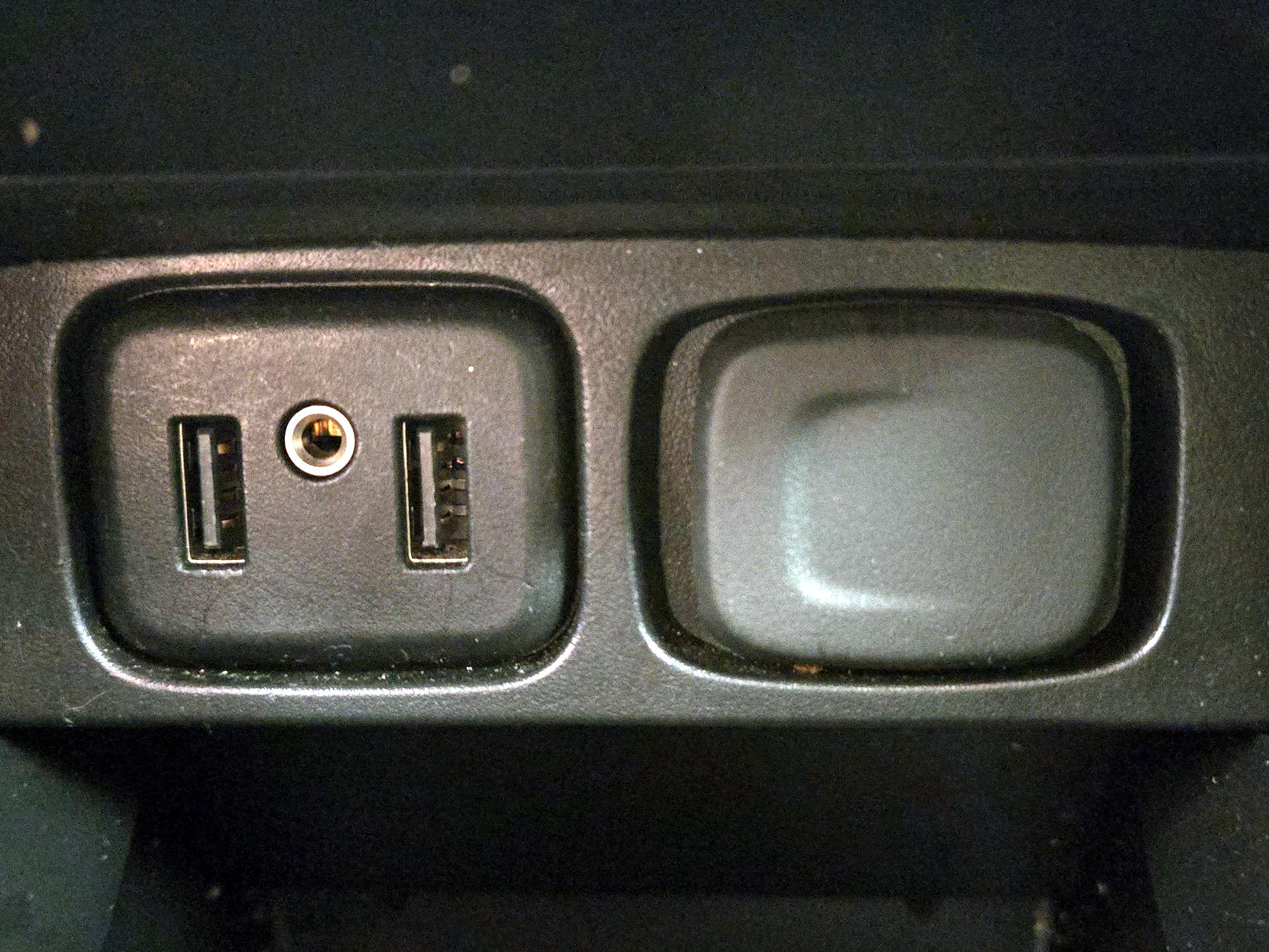 Thumbnail: 2021 Buick Encore - 18