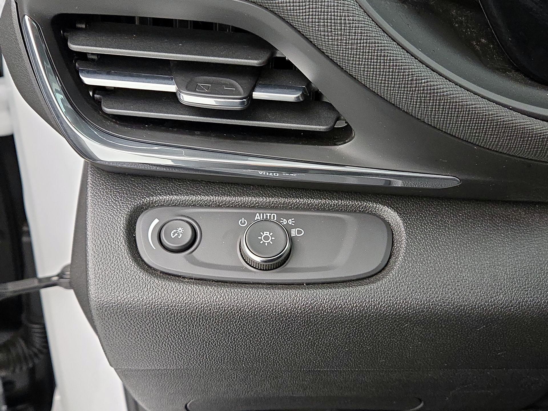 Thumbnail: 2024 Buick Envista - 13