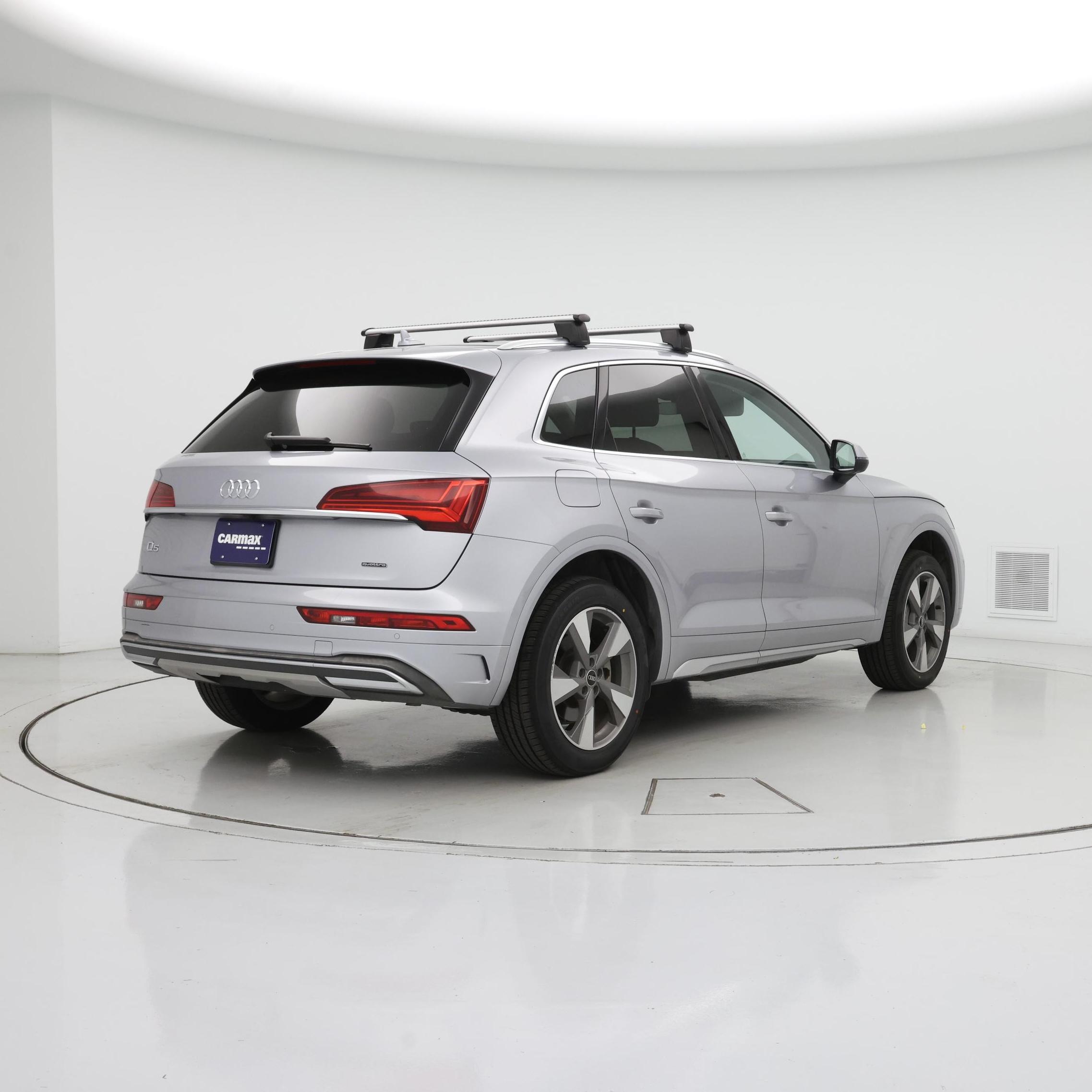 Thumbnail: 2022 Audi Q5 - 8