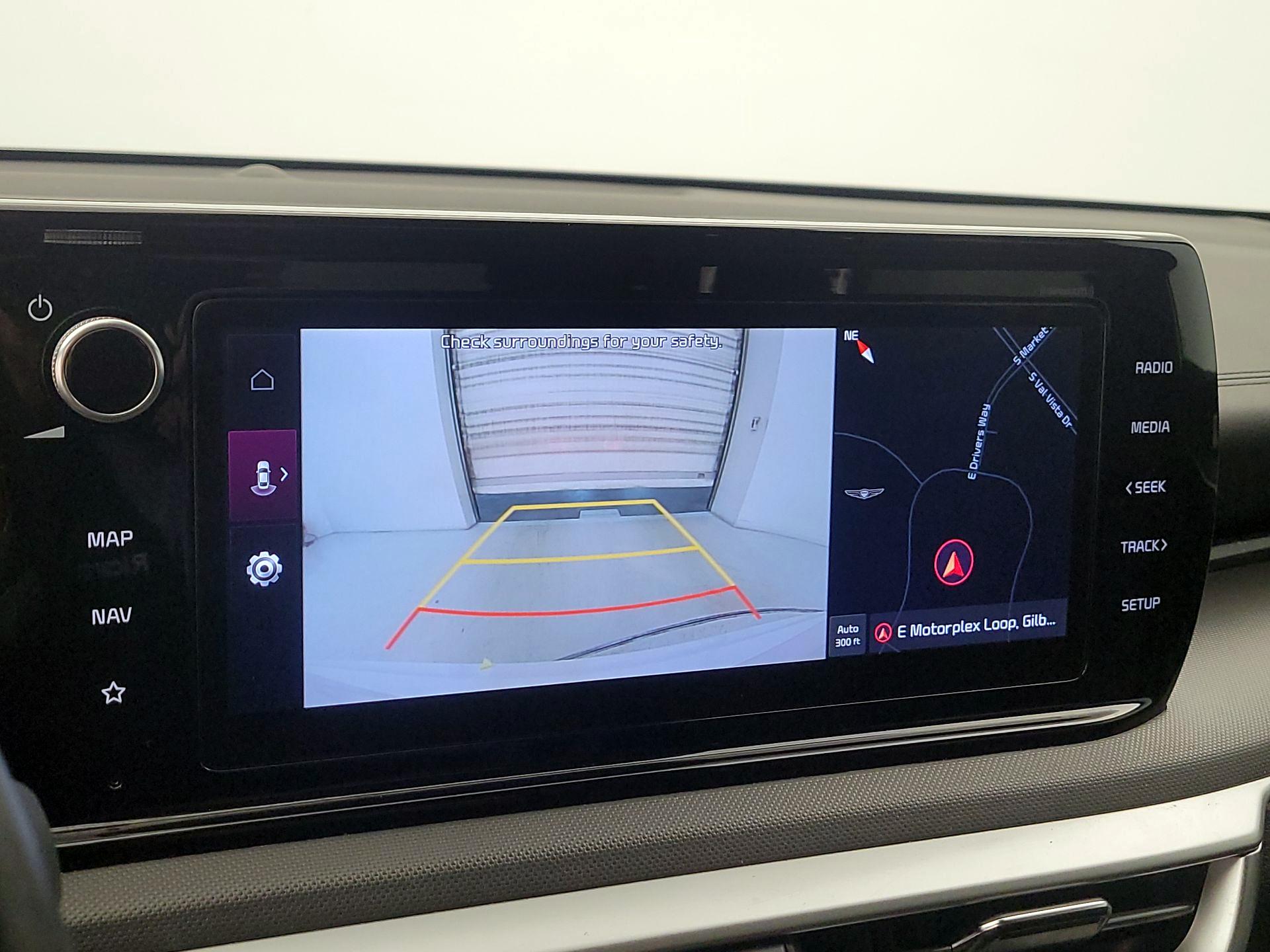 Thumbnail: 2022 Kia K5 - 15