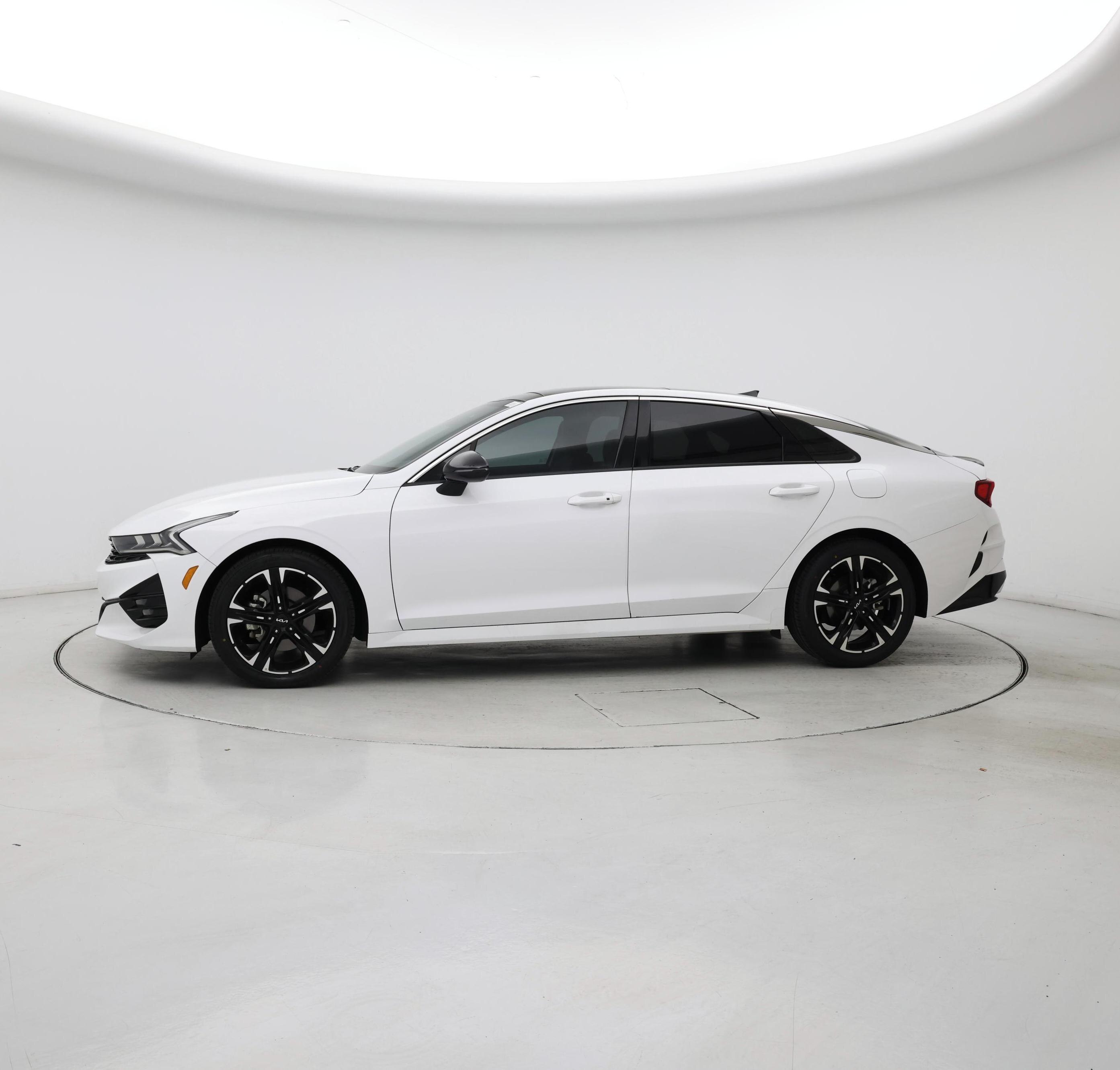 Thumbnail: 2022 Kia K5 - 3