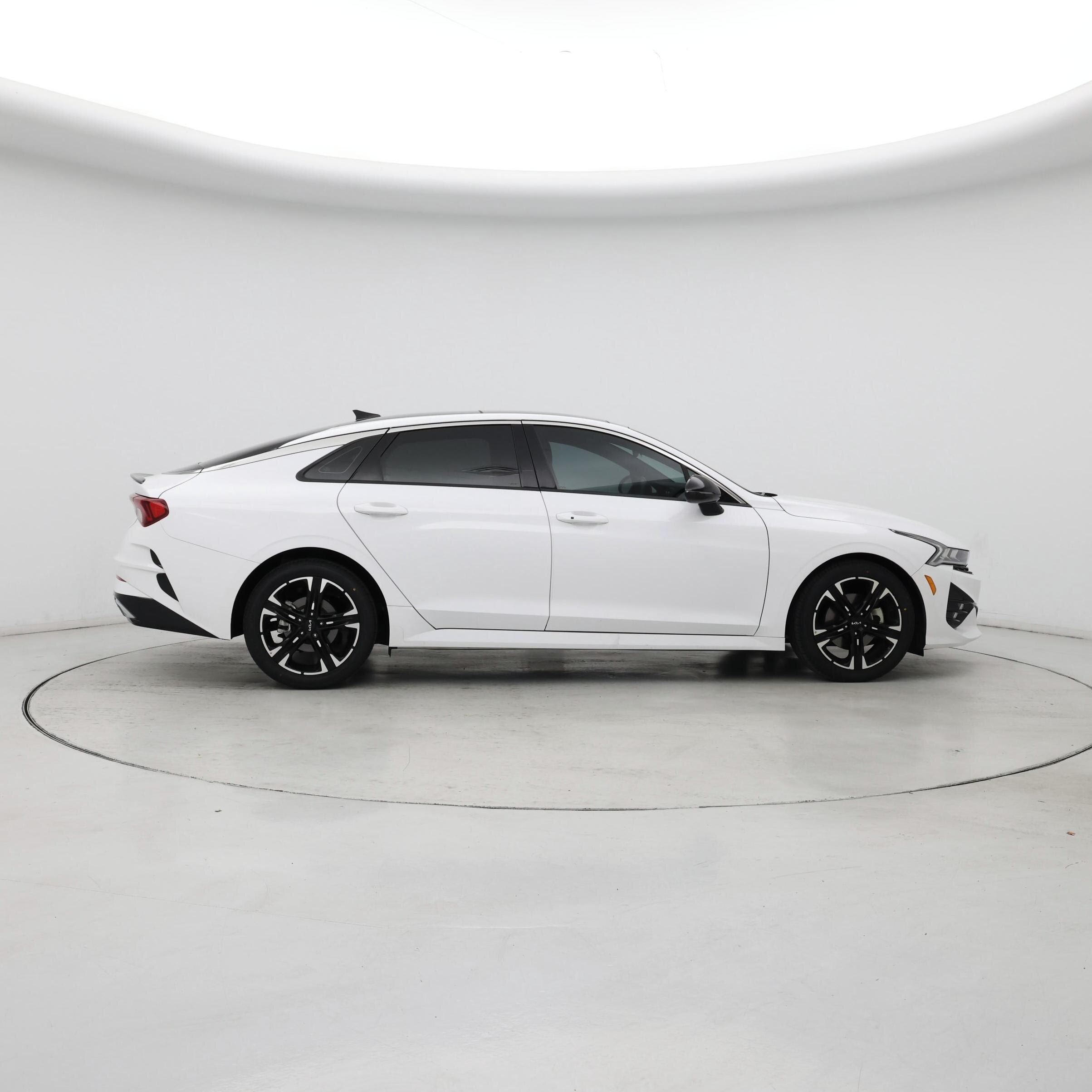 Thumbnail: 2022 Kia K5 - 7