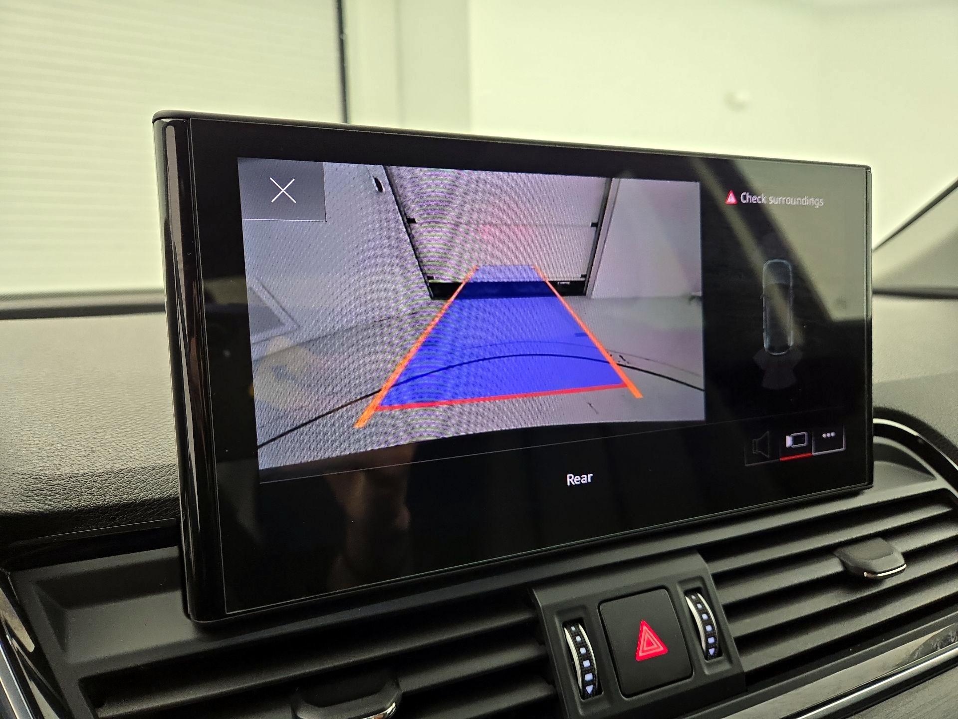 Thumbnail: 2023 Audi Q5 - 14