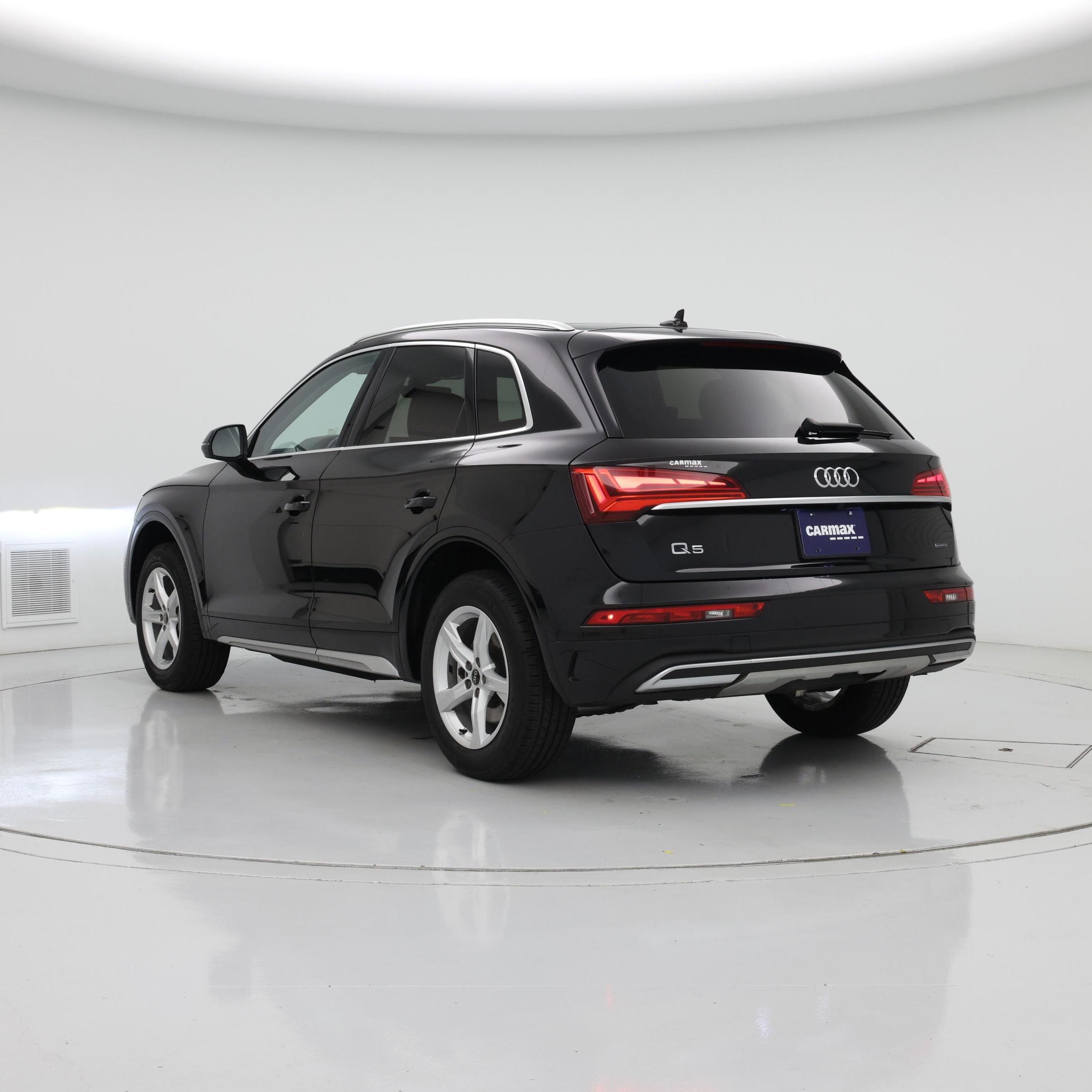 Thumbnail: 2023 Audi Q5 - 2