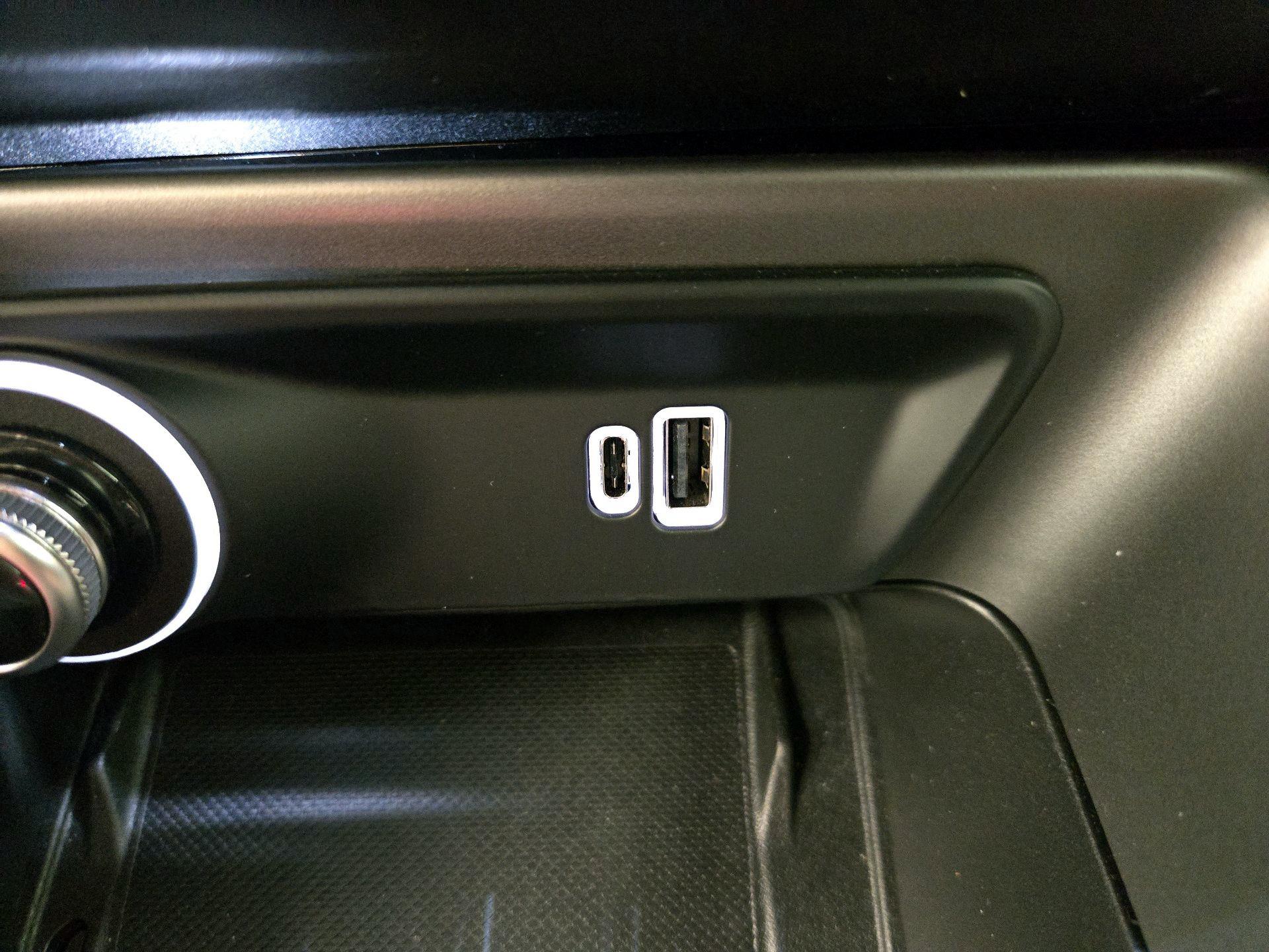 Thumbnail: 2024 Dodge Hornet - 19