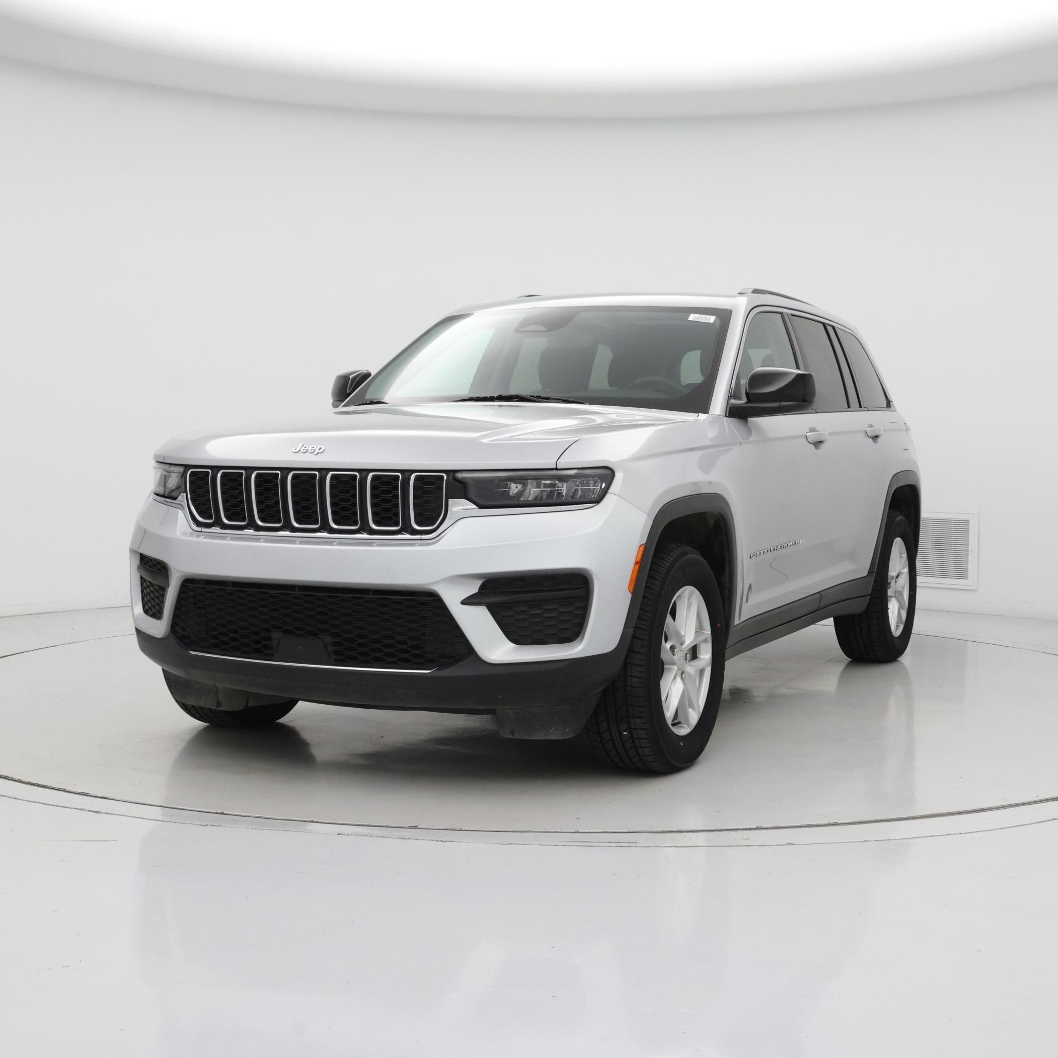 Thumbnail: 2023 Jeep Grand Cherokee - 4
