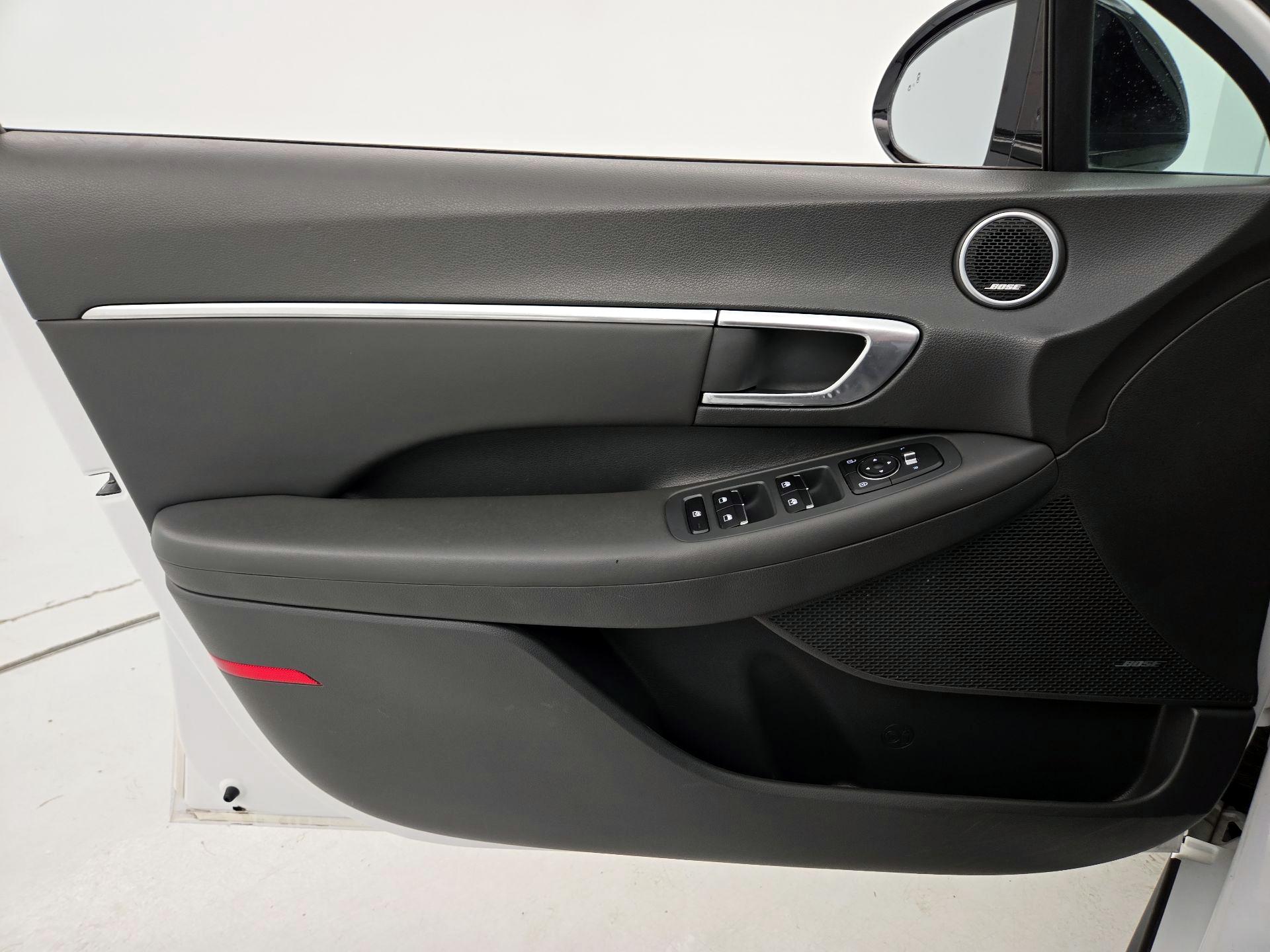 Thumbnail: 2023 Hyundai Sonata - 12