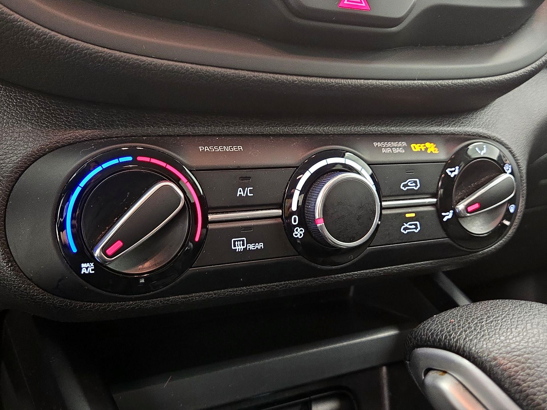 Thumbnail: 2023 Kia Soul - 16