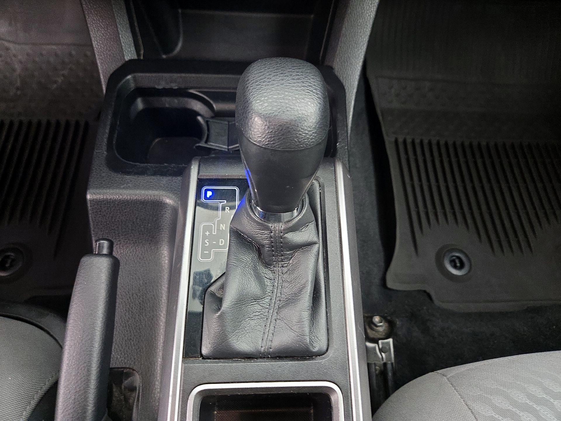 Thumbnail: 2023 Toyota Tacoma - 17