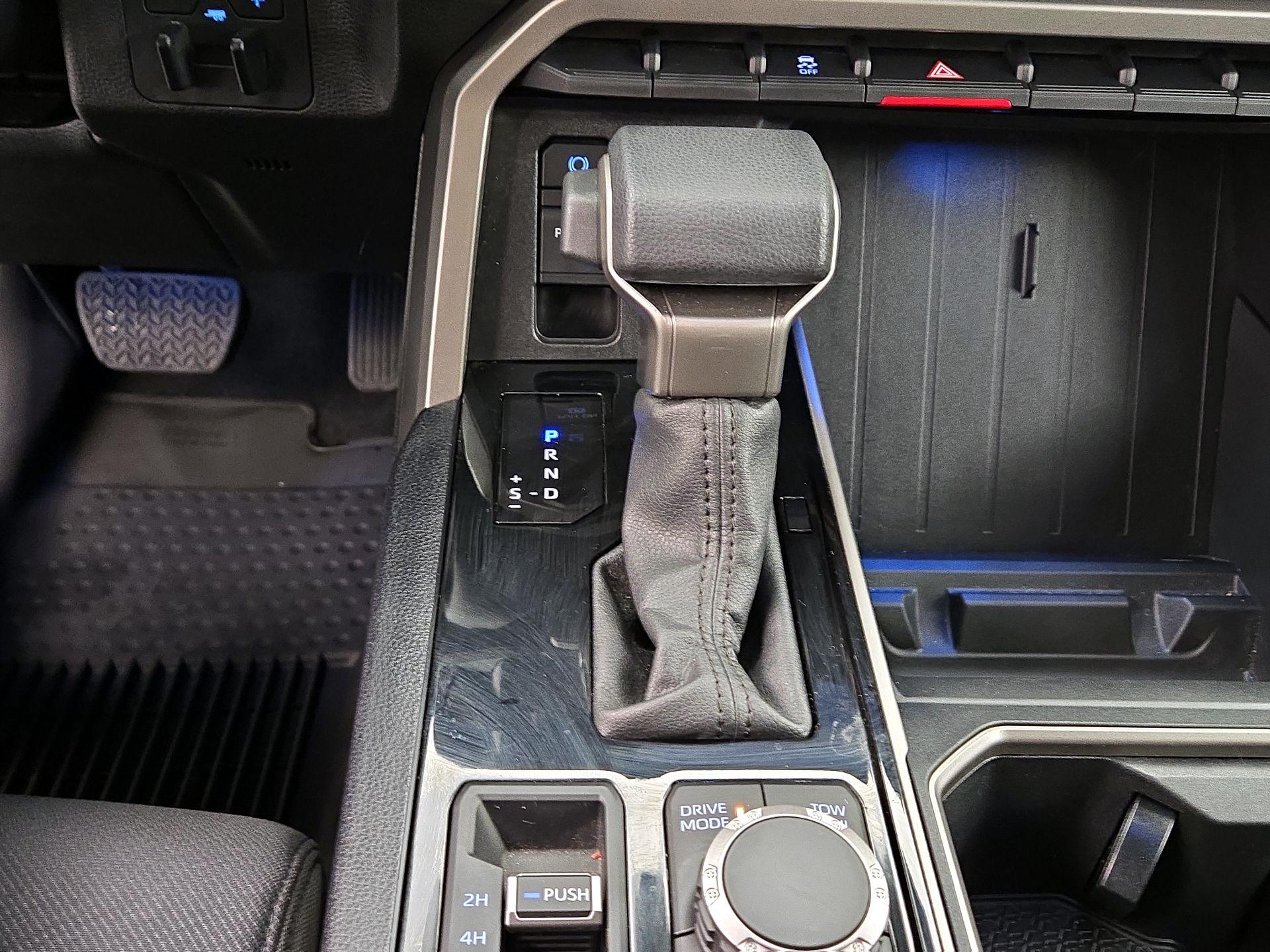 Thumbnail: 2024 Toyota Tundra - 17