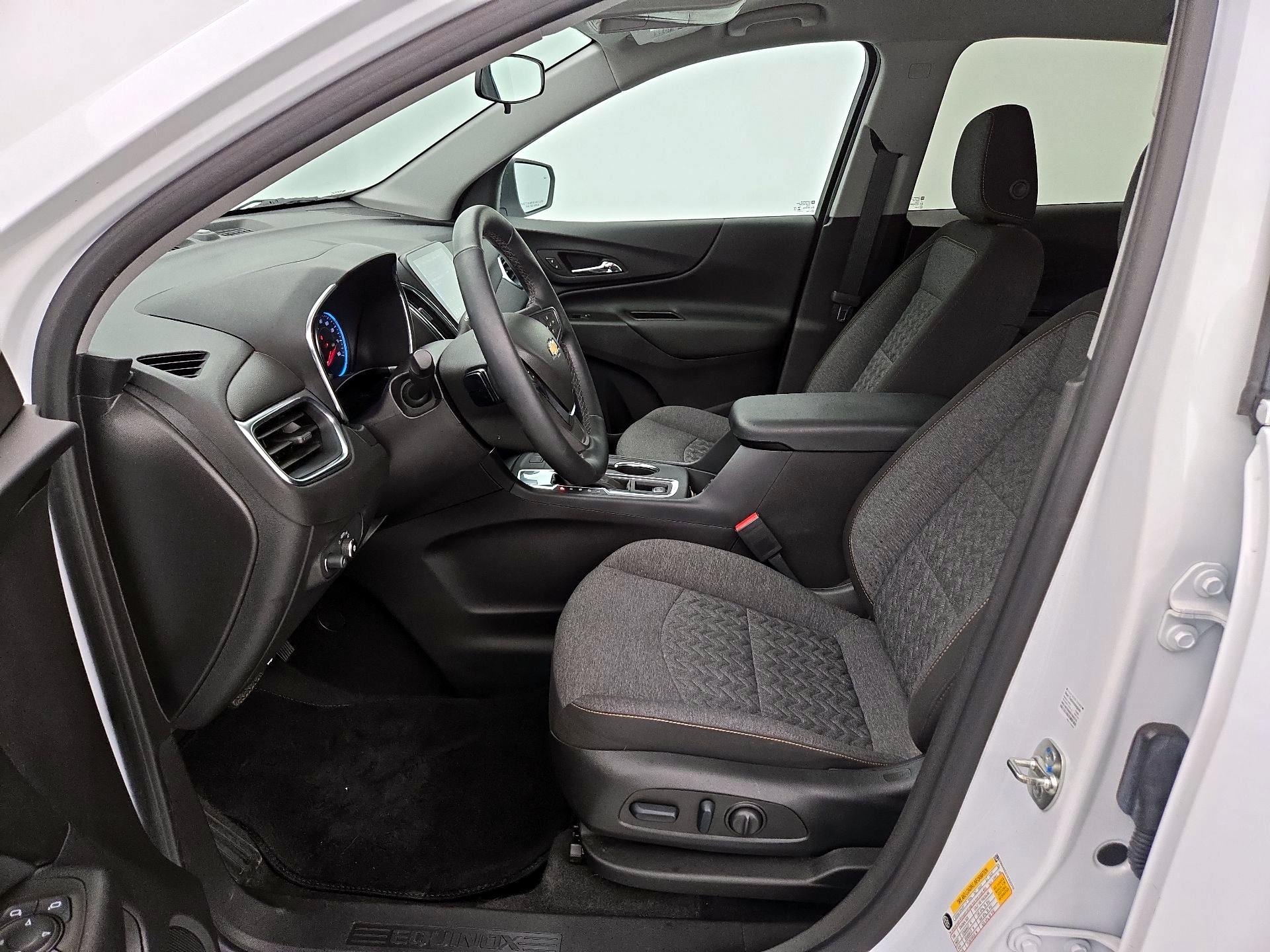 Thumbnail: 2024 Chevrolet Equinox - 11