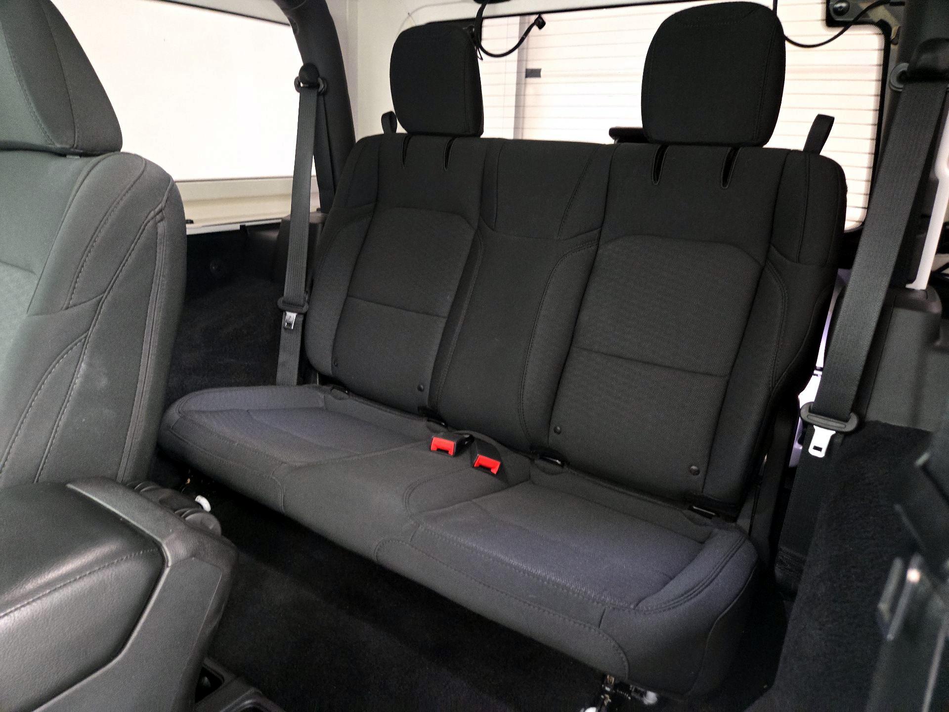 Thumbnail: 2021 Jeep Wrangler - 19