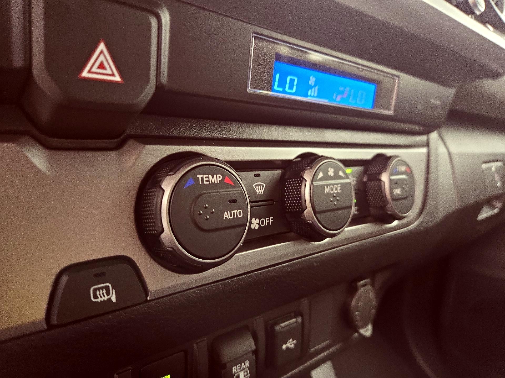 Thumbnail: 2023 Toyota Tacoma - 17