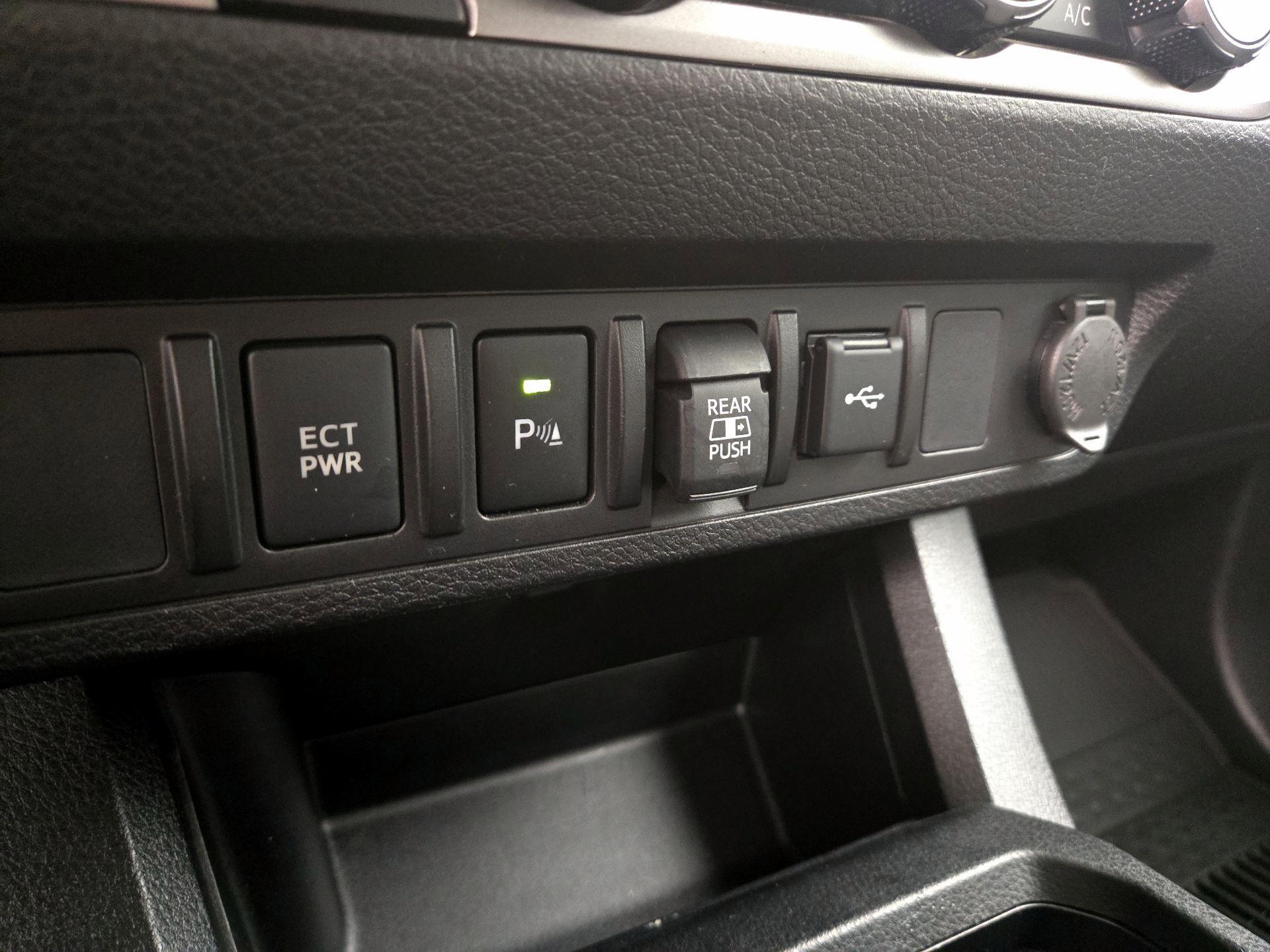 Thumbnail: 2023 Toyota Tacoma - 19