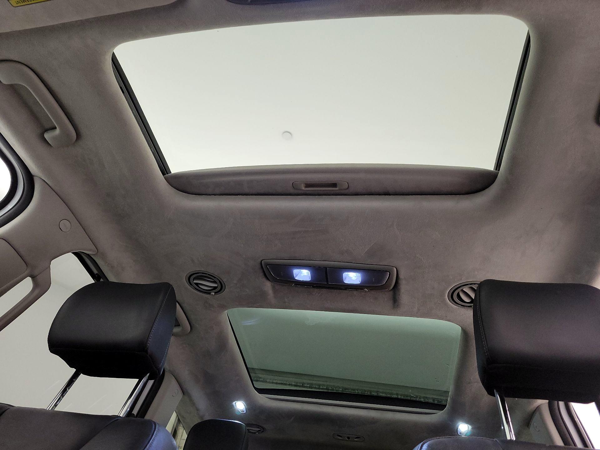 Thumbnail: 2022 Kia Telluride - 20