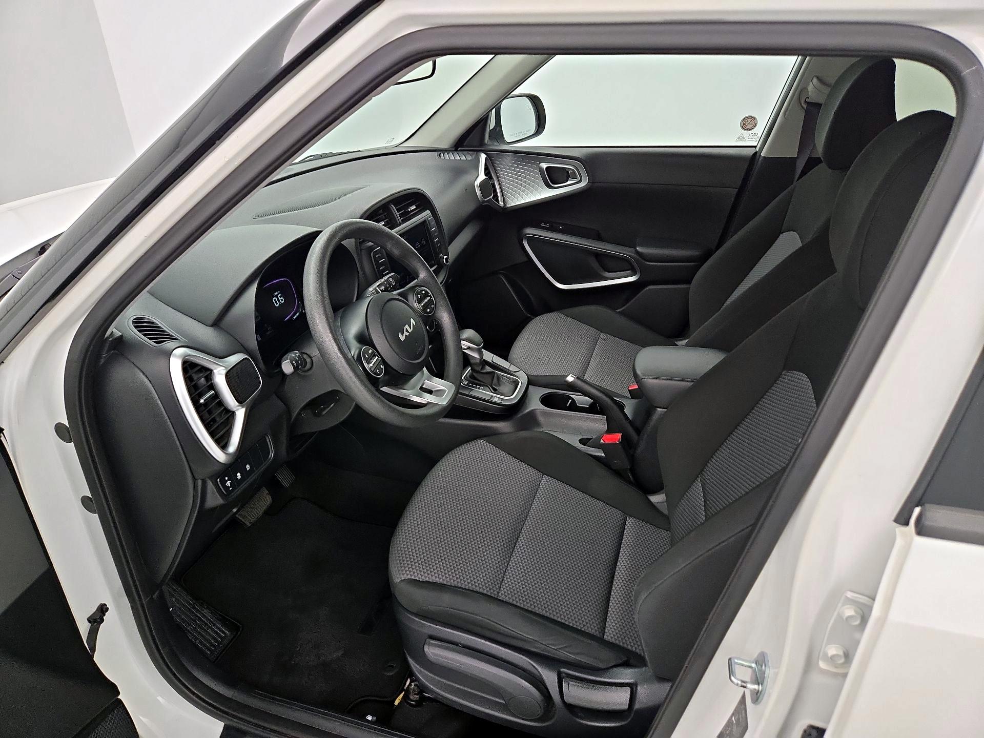 Thumbnail: 2023 Kia Soul - 11