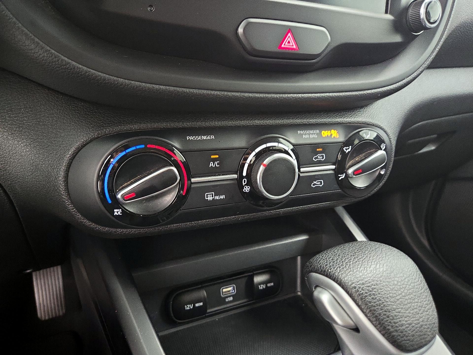 Thumbnail: 2023 Kia Soul - 16