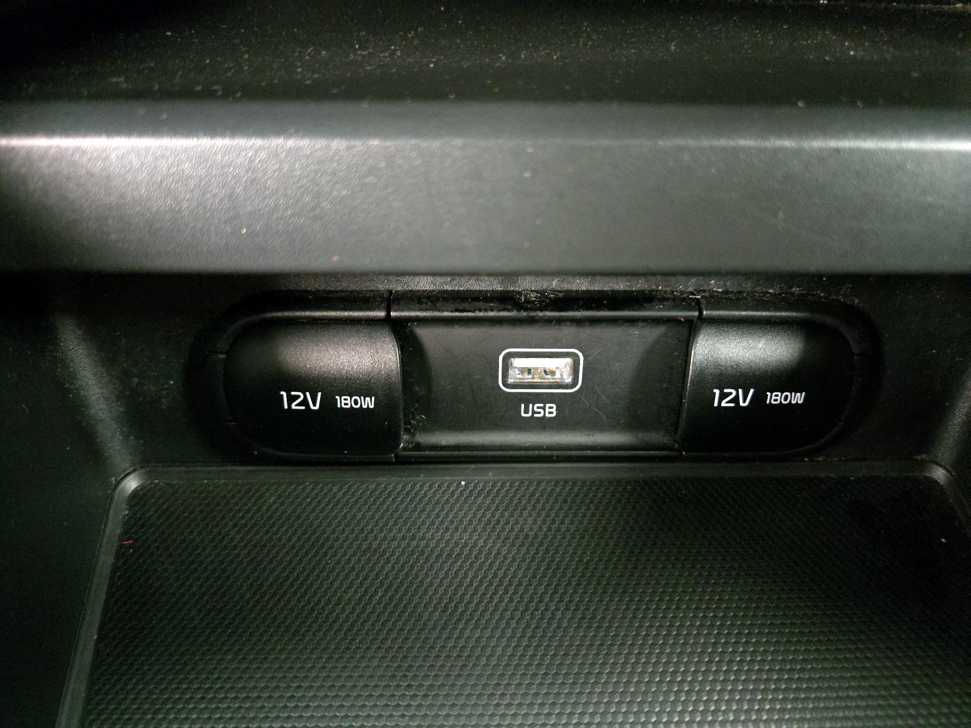 Thumbnail: 2023 Kia Soul - 18