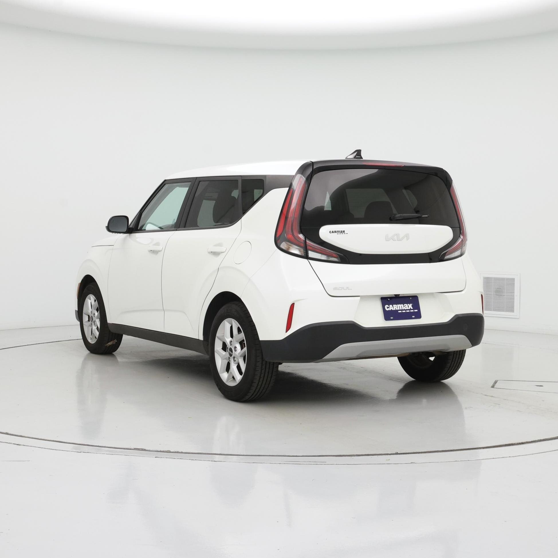 Thumbnail: 2023 Kia Soul - 2