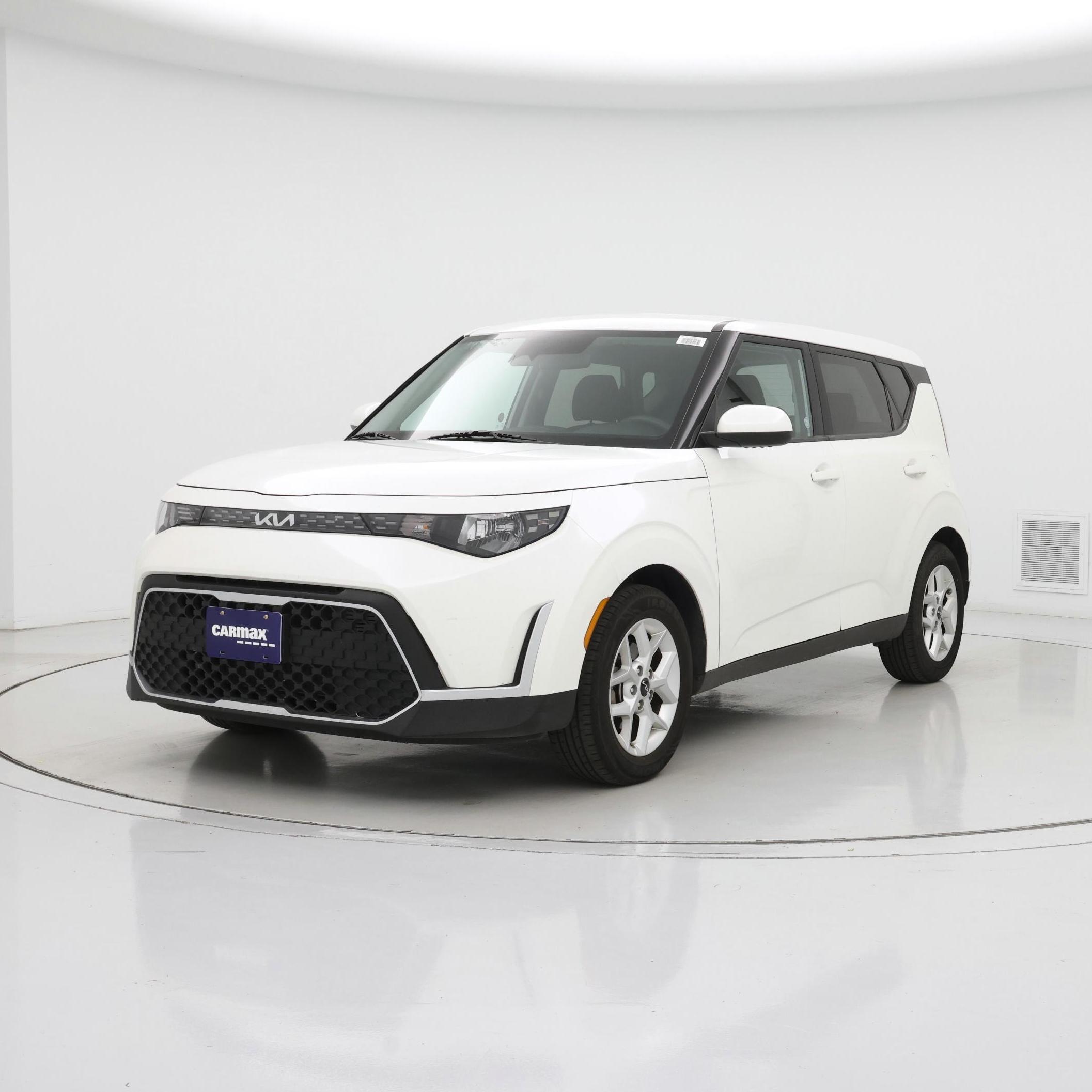 Thumbnail: 2023 Kia Soul - 4