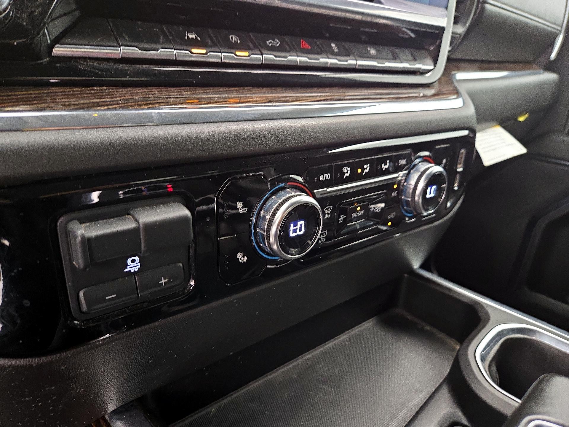 Thumbnail: 2023 GMC Sierra 1500 - 16