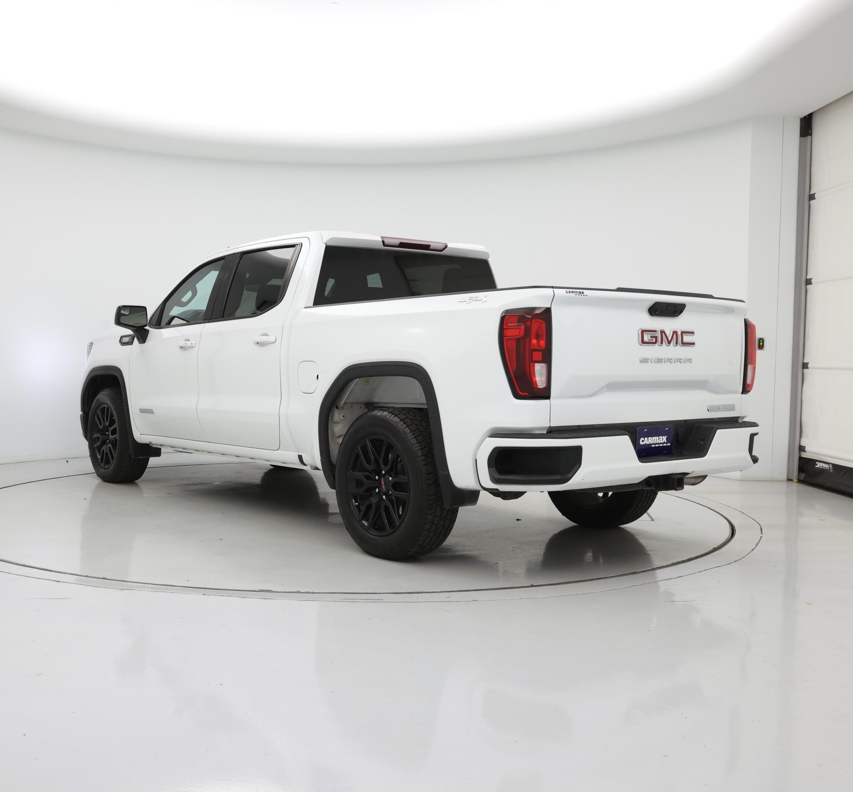 Thumbnail: 2023 GMC Sierra 1500 - 2