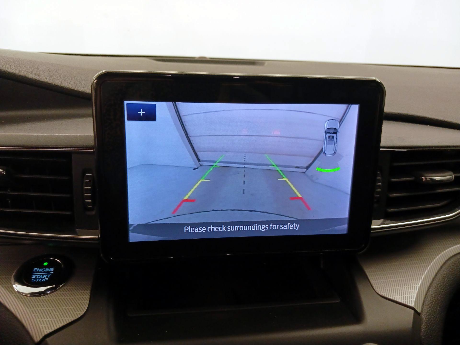 Thumbnail: 2020 Ford Explorer - 15