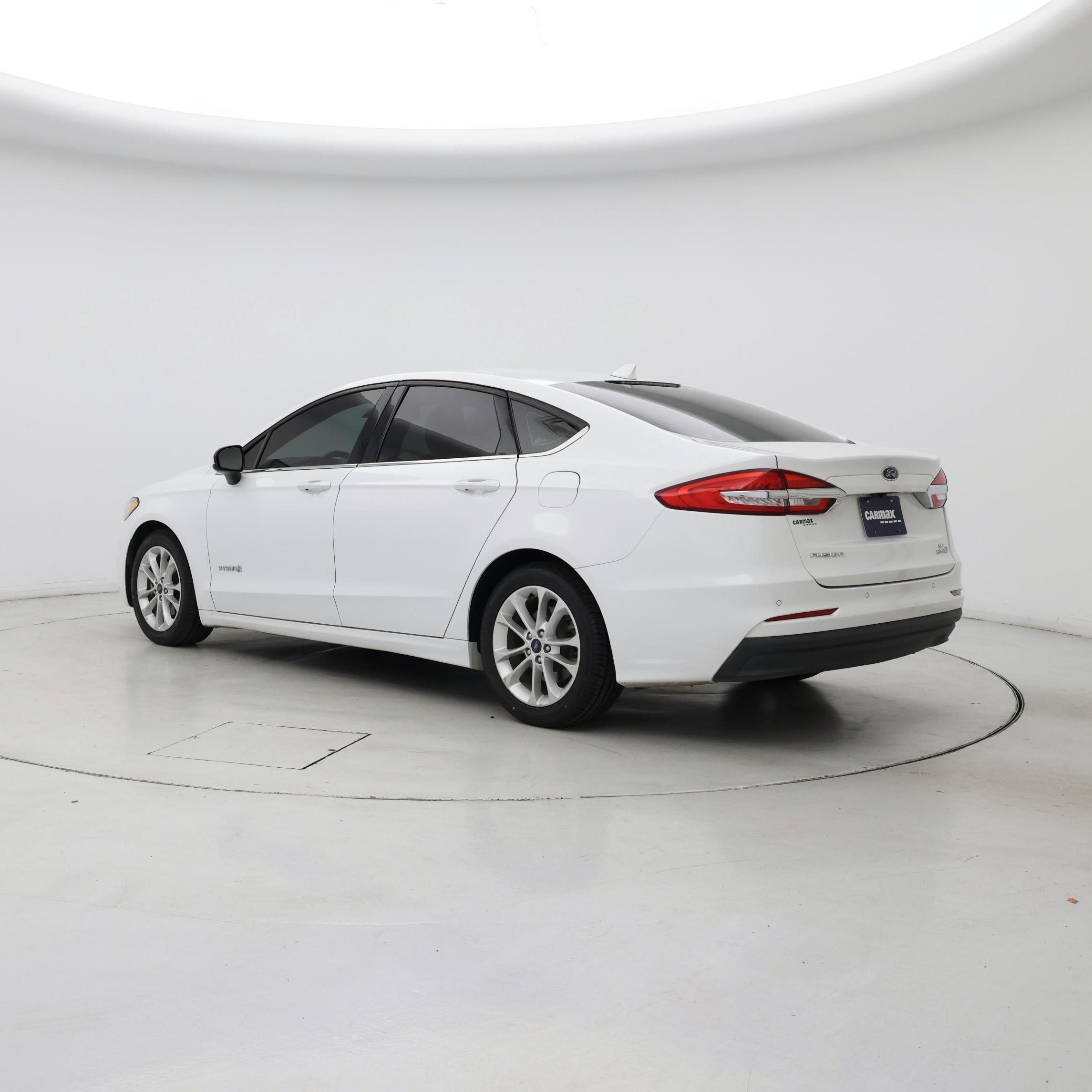 Thumbnail: 2019 Ford Fusion - 2