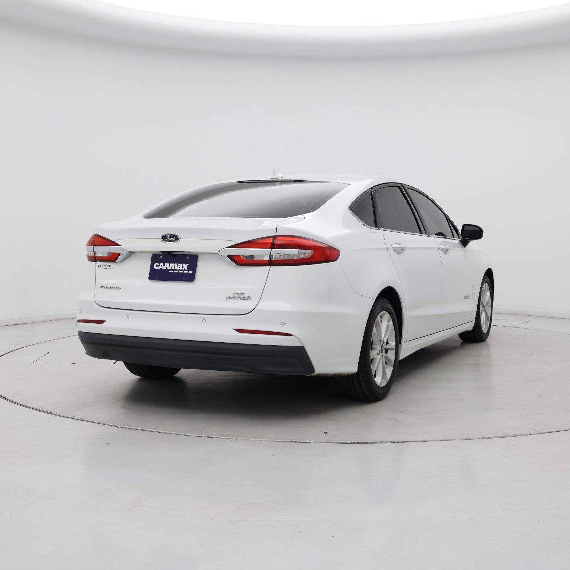 Thumbnail: 2019 Ford Fusion - 8