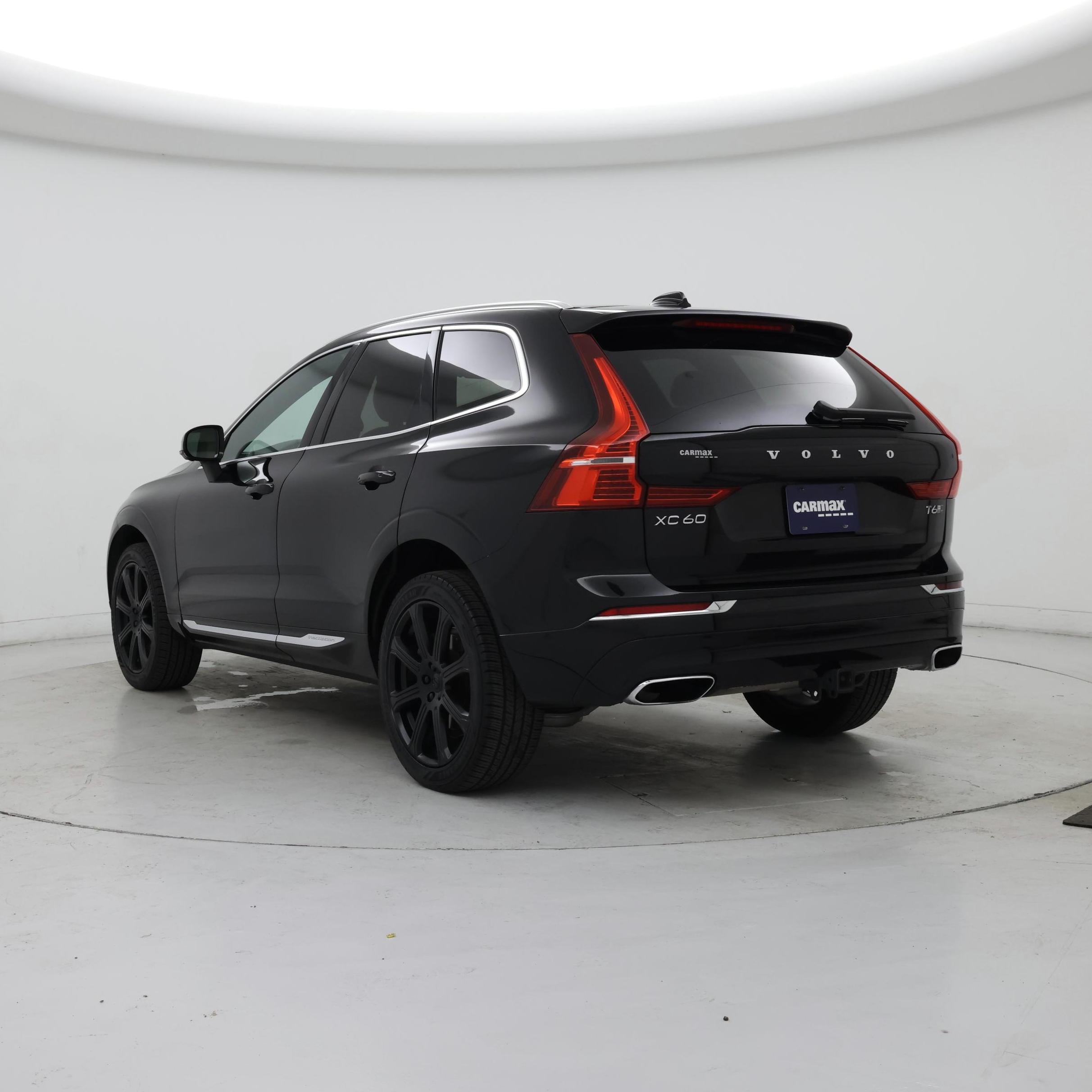 Thumbnail: 2018 Volvo XC60 - 2