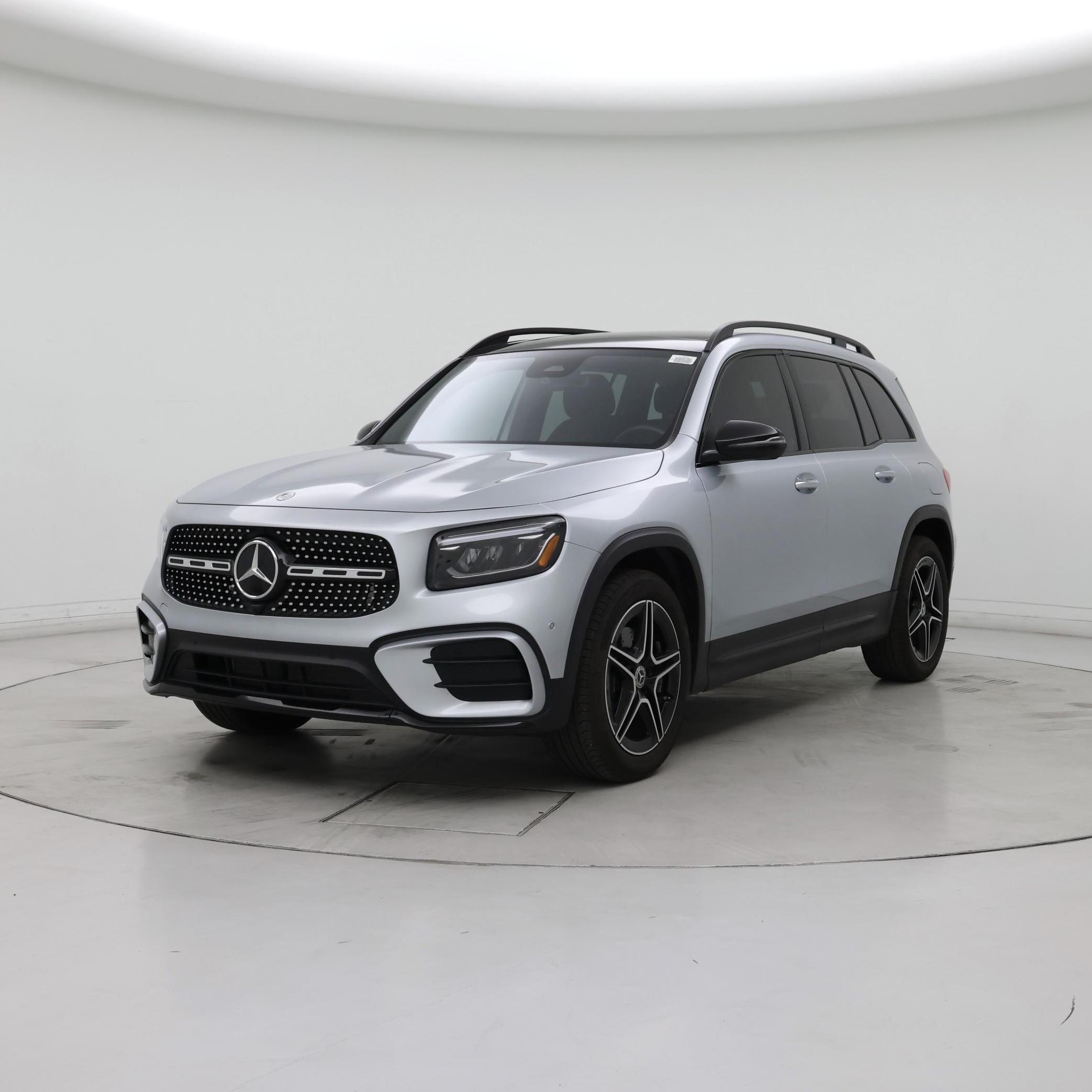 Thumbnail: 2024 Mercedes-Benz GLB - 4
