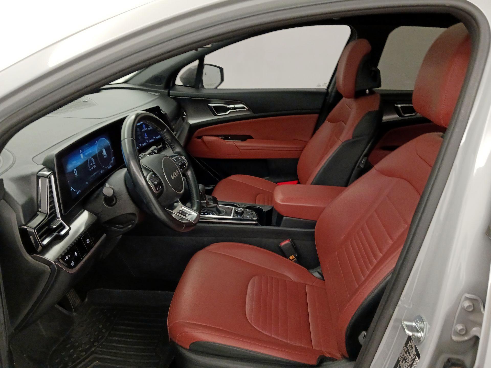 Thumbnail: 2023 Kia Sportage - 11