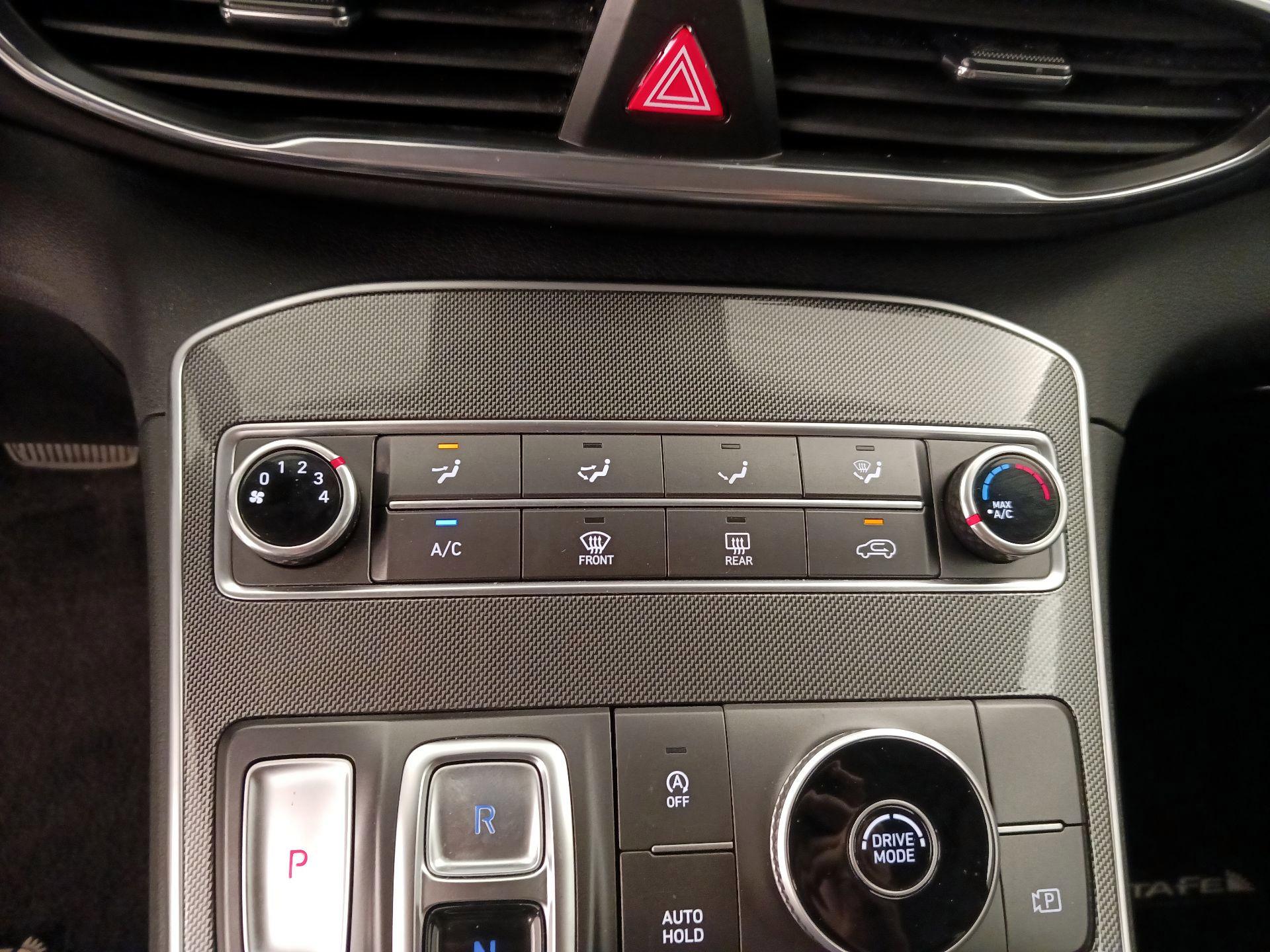 Thumbnail: 2023 Hyundai Santa Fe - 17