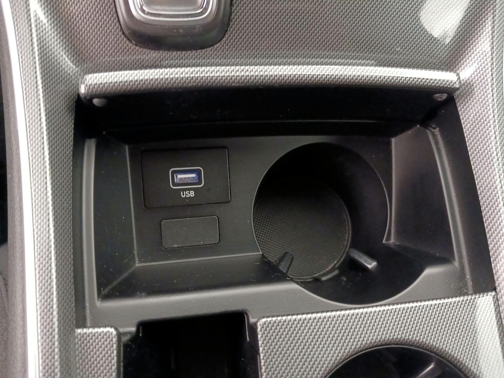 Thumbnail: 2023 Hyundai Santa Fe - 19