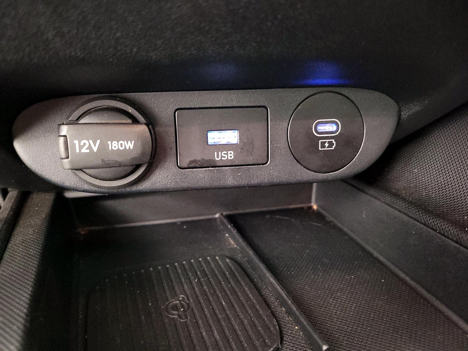 Thumbnail: 2025 Hyundai Elantra - 19