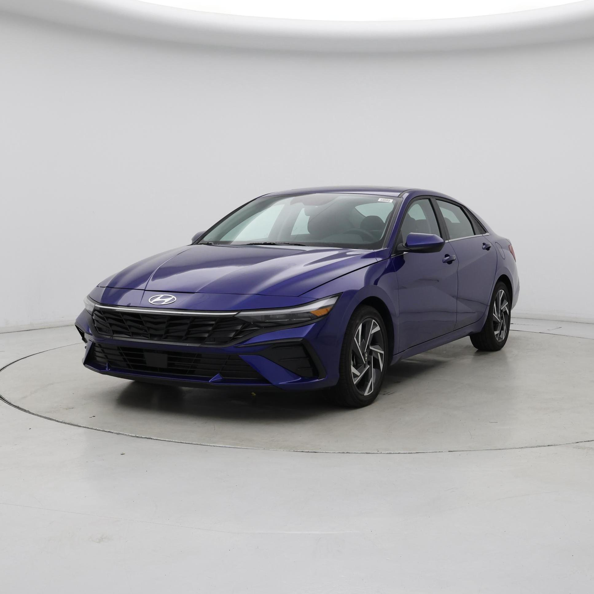 Thumbnail: 2025 Hyundai Elantra - 4