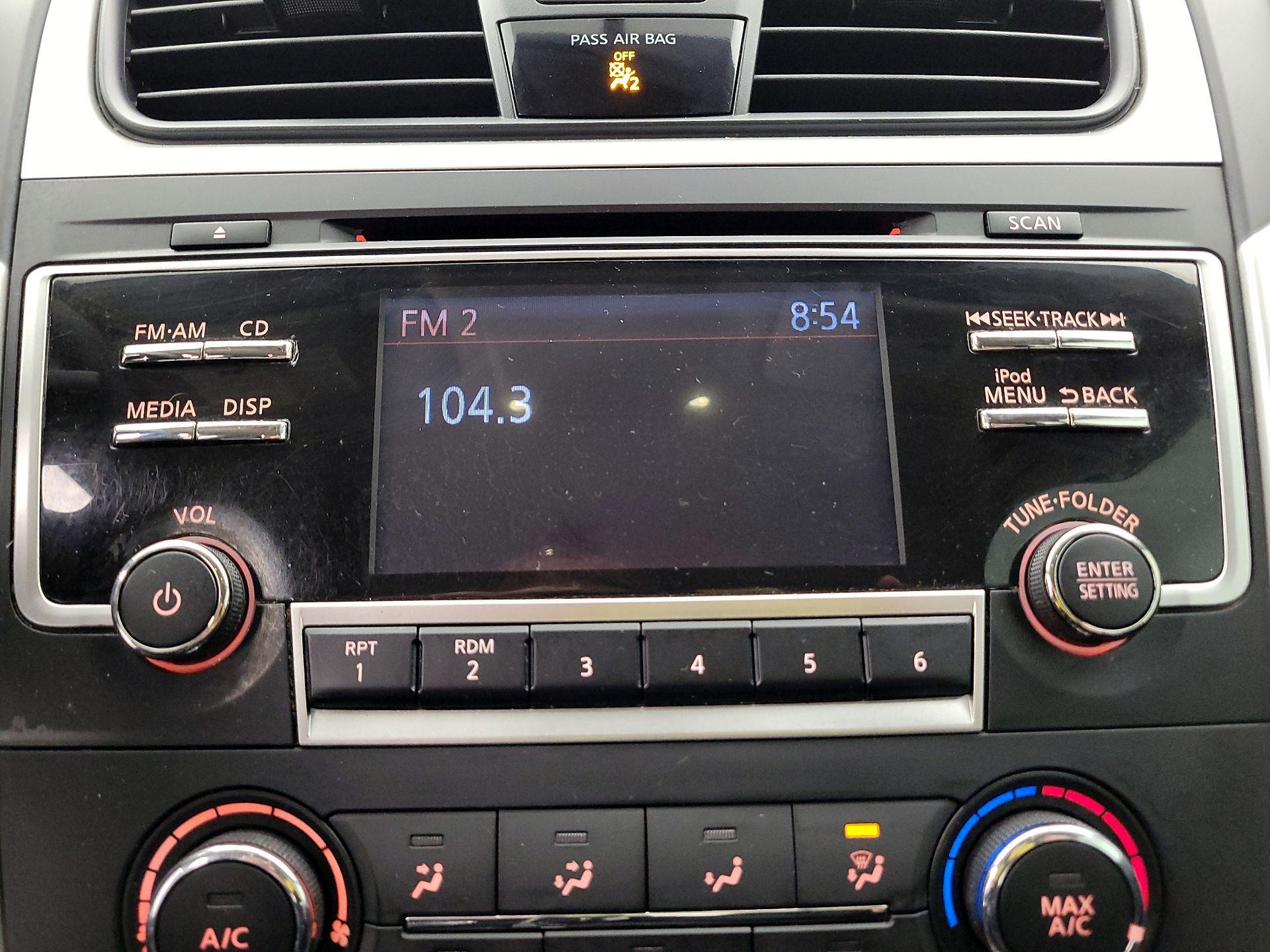 Thumbnail: 2018 Nissan Altima - 15