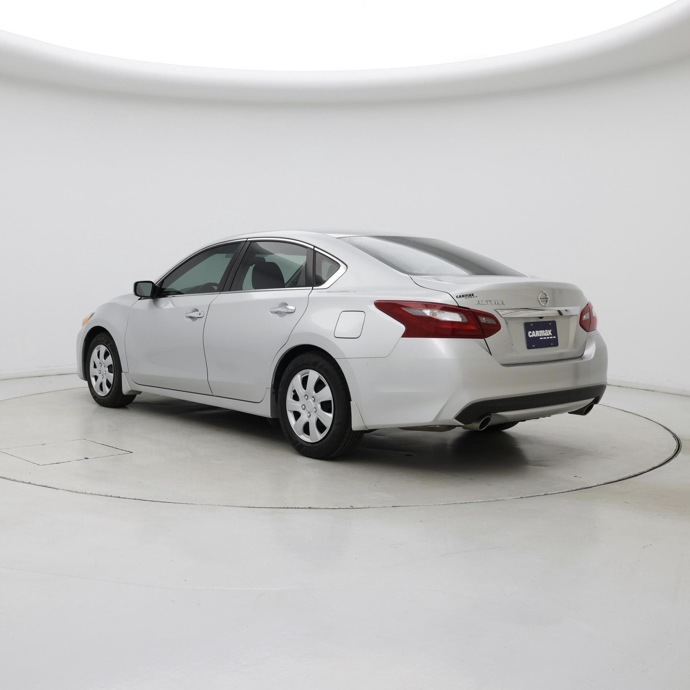 Thumbnail: 2018 Nissan Altima - 2