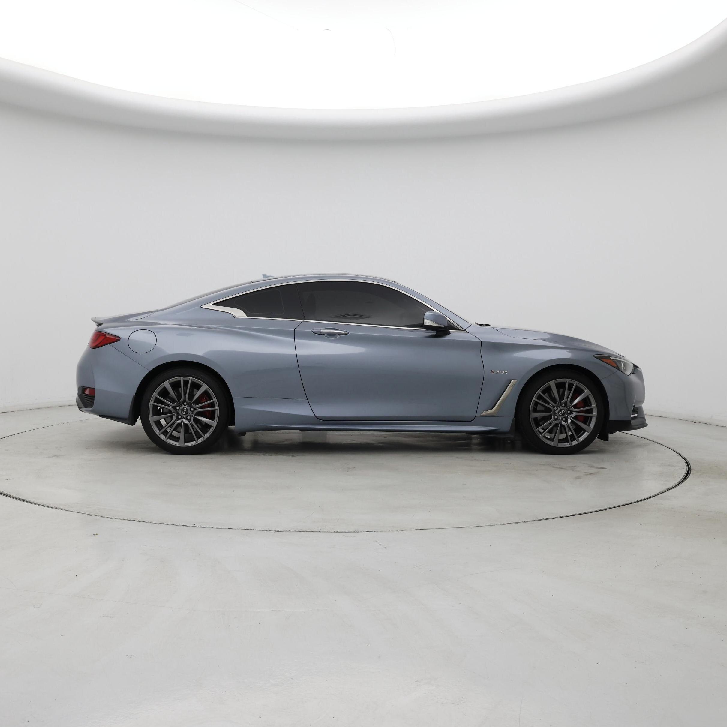 Thumbnail: 2017 INFINITI  - 7