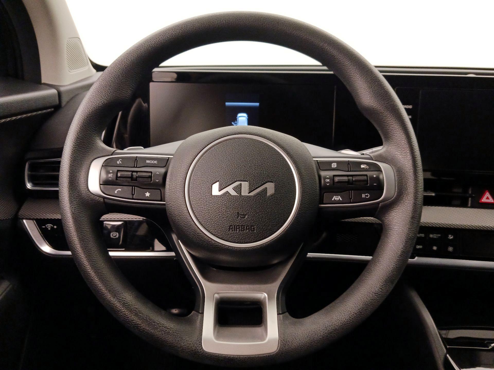 Thumbnail: 2023 Kia Sportage - 10