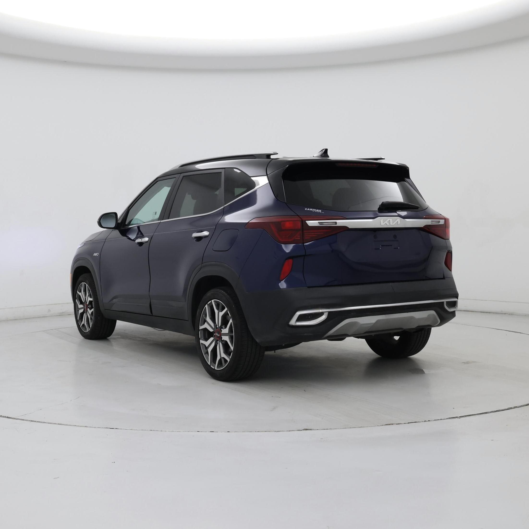 Thumbnail: 2023 Kia Seltos - 2