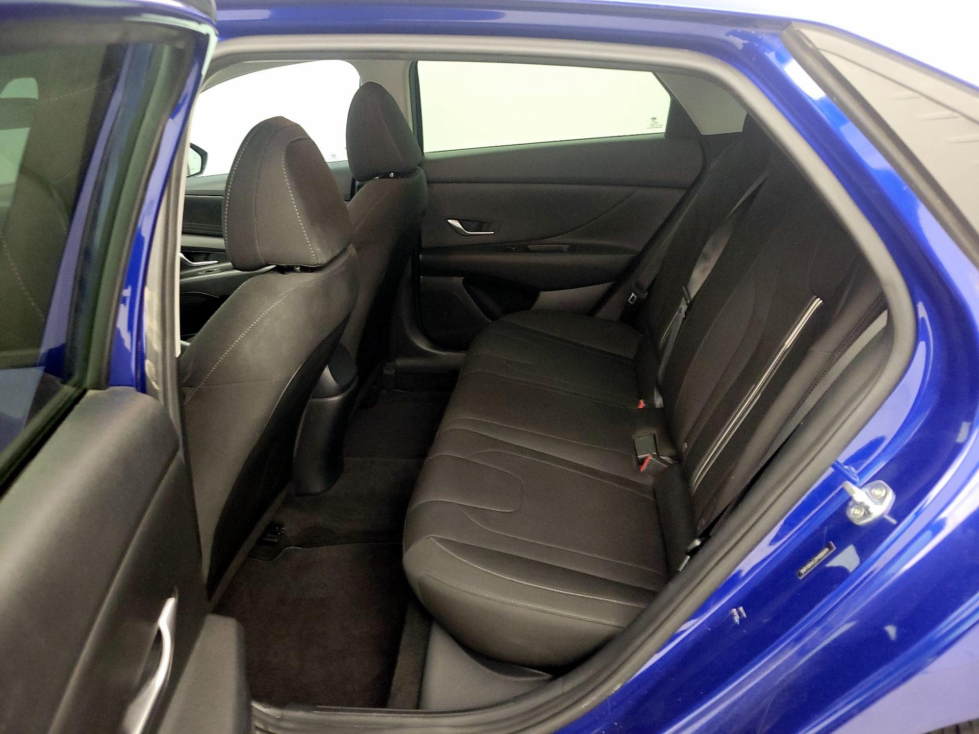 Thumbnail: 2023 Hyundai Elantra - 19