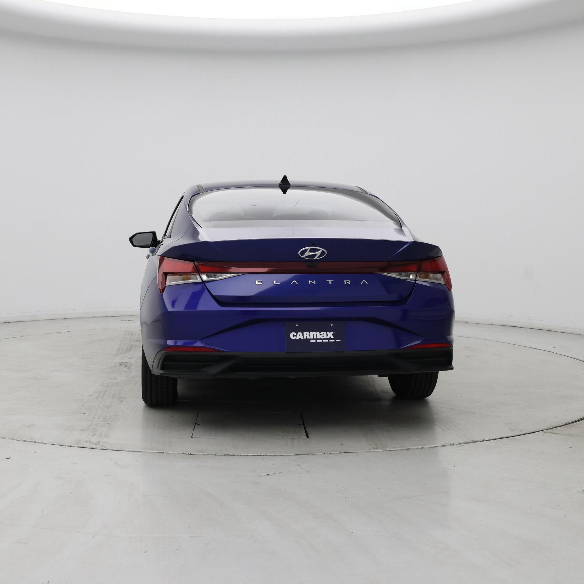 Thumbnail: 2023 Hyundai Elantra - 6