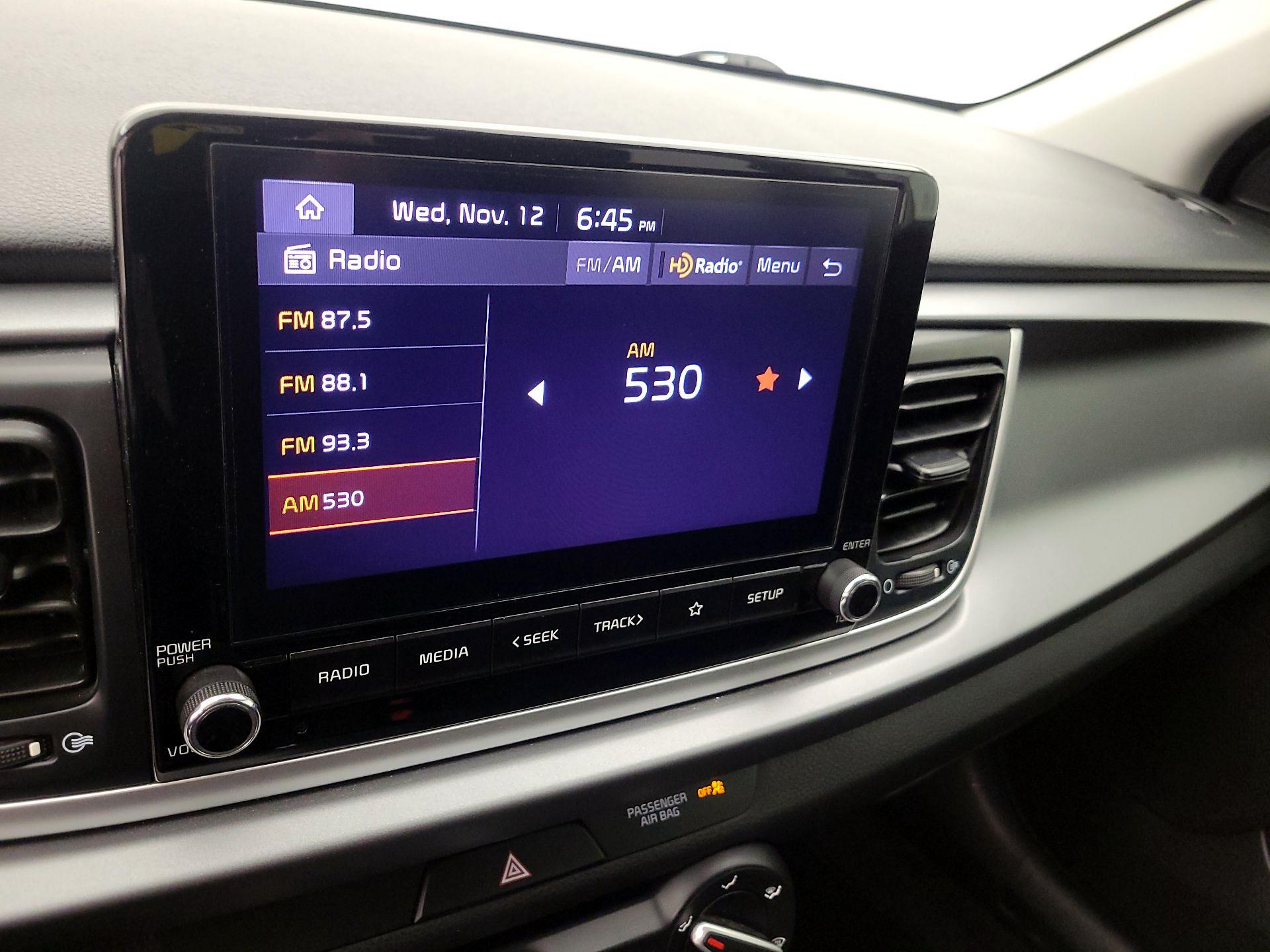 Thumbnail: 2023 Kia Rio - 15