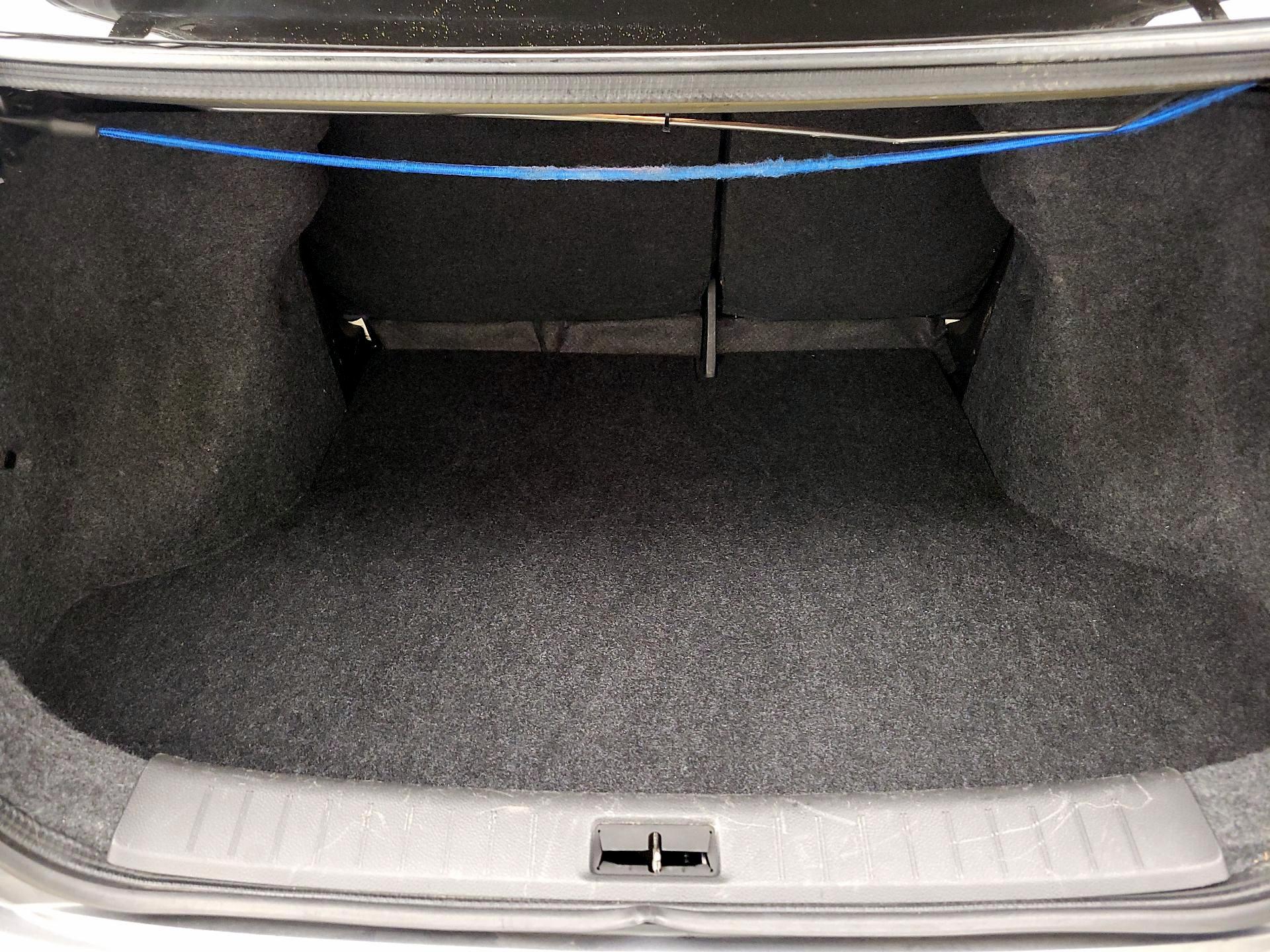 Thumbnail: 2017 Nissan Sentra - 20