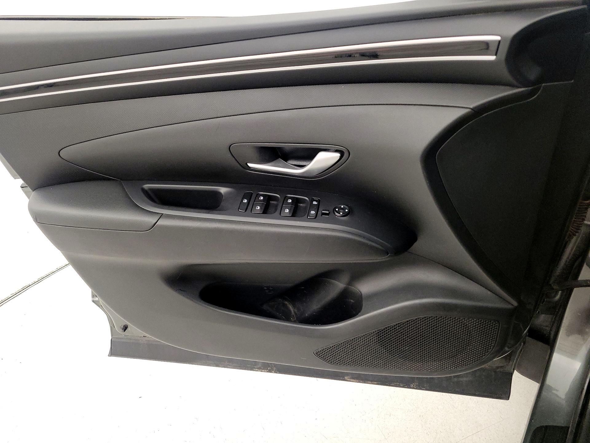 Thumbnail: 2023 Hyundai Tucson - 12