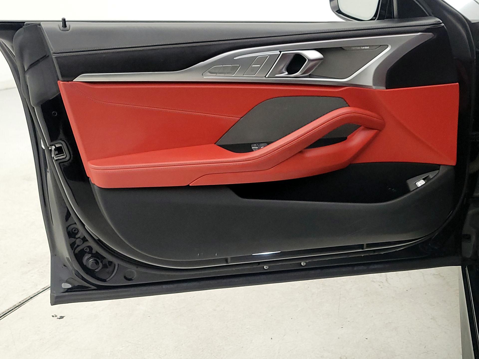 Thumbnail: 2022 BMW 8 Series - 12