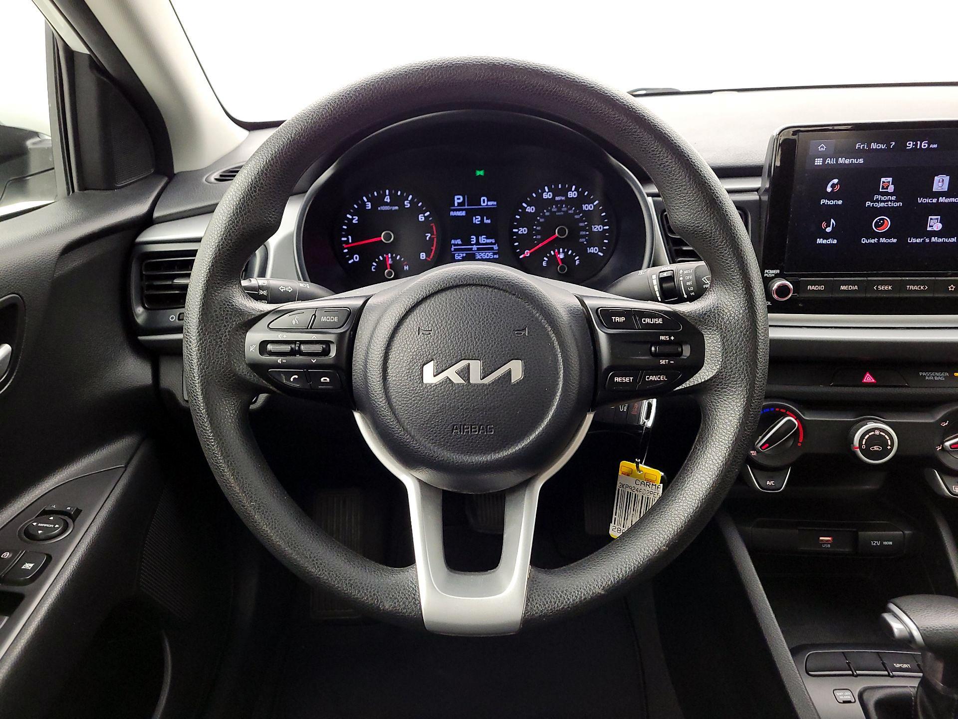 Thumbnail: 2023 Kia Rio - 10