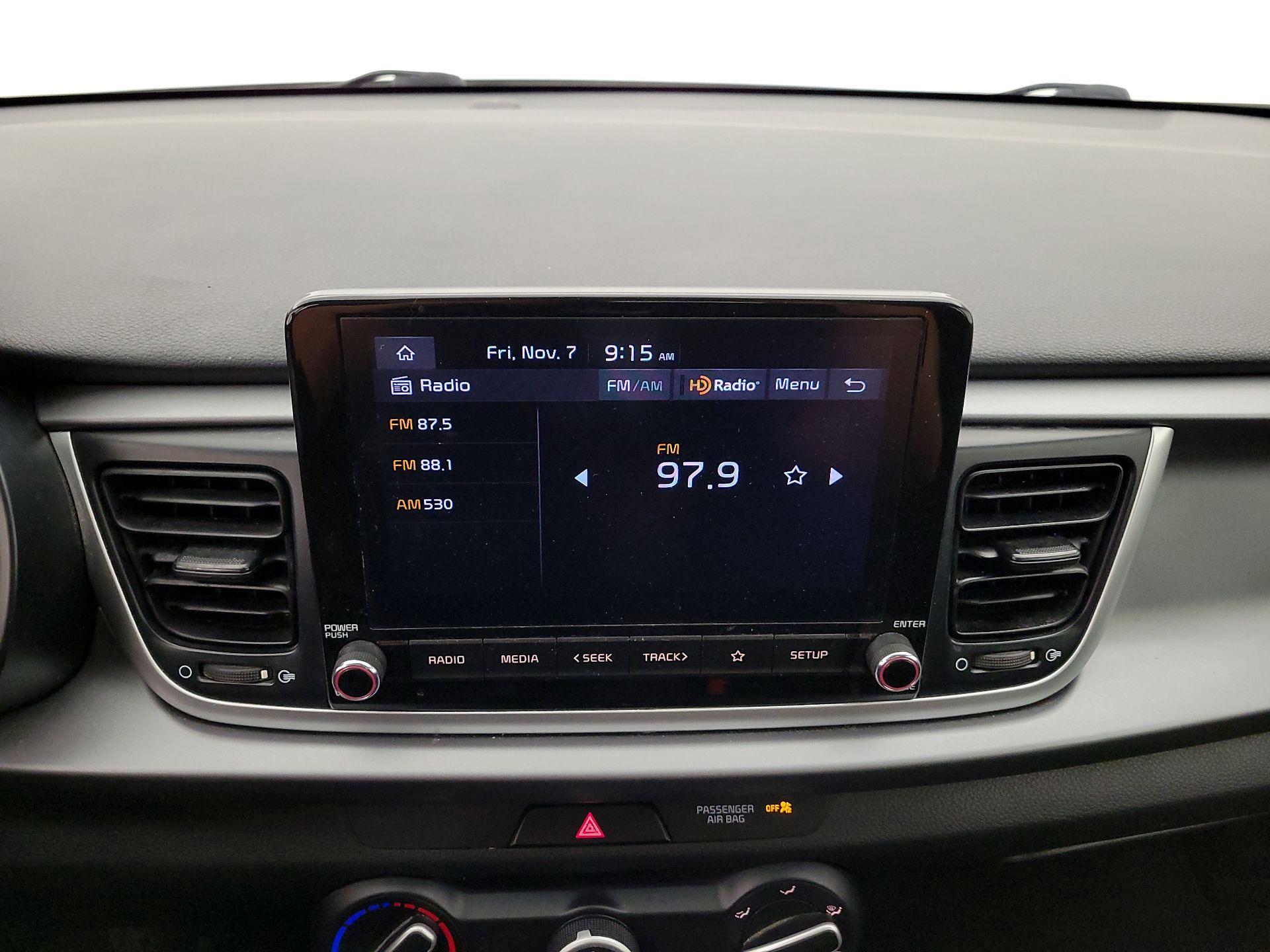 Thumbnail: 2023 Kia Rio - 15