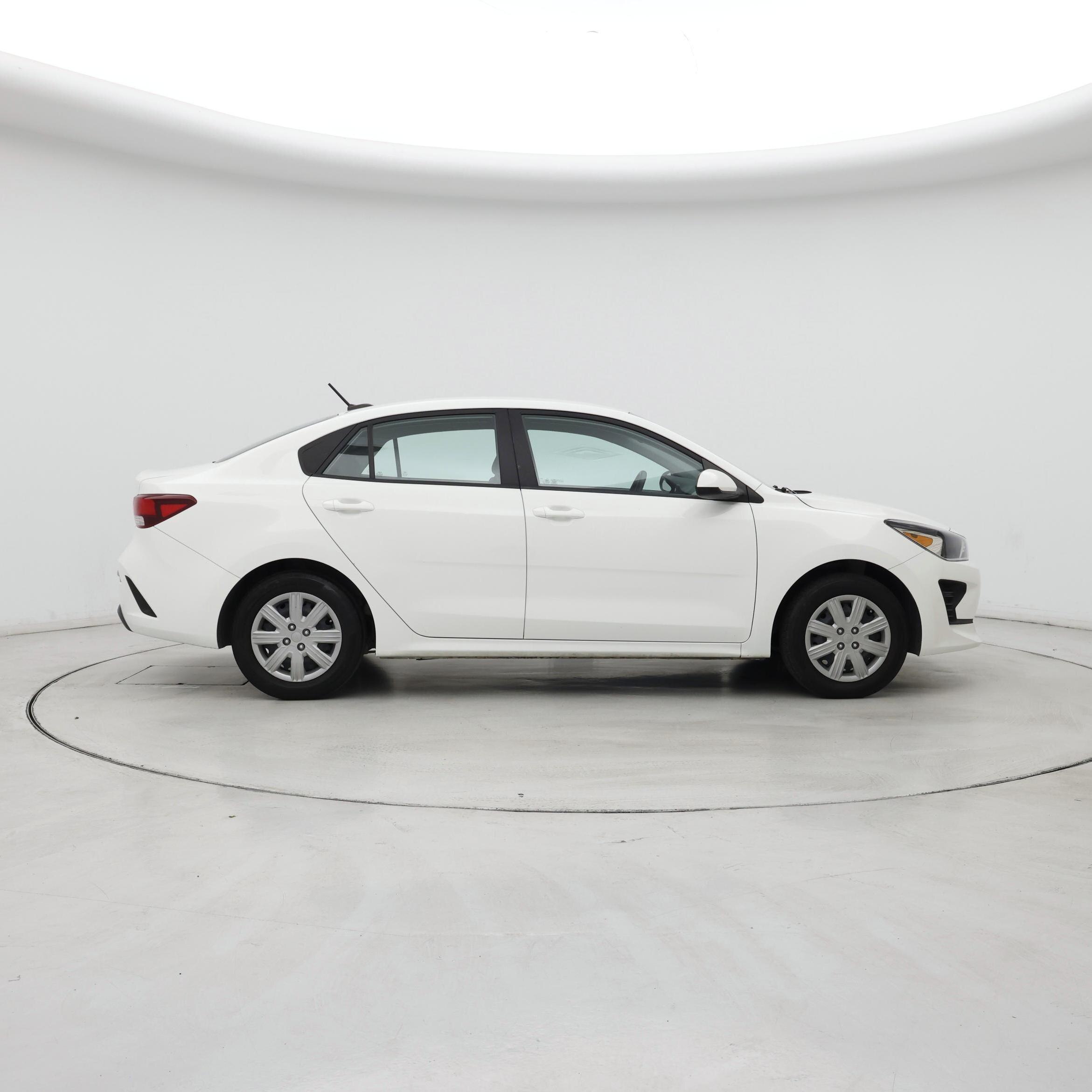 Thumbnail: 2023 Kia Rio - 7